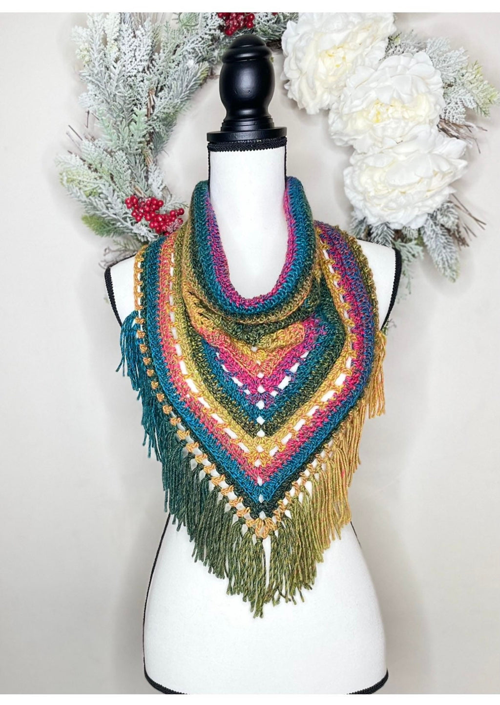 Triangle cowl