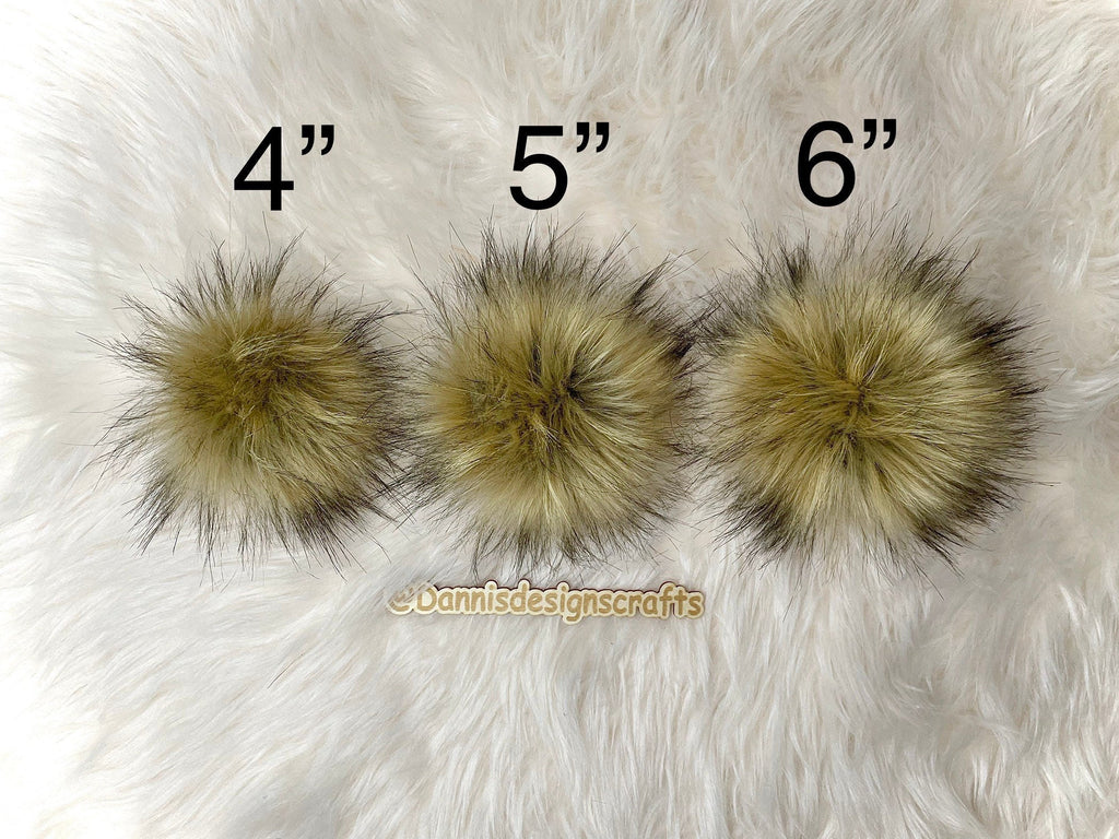 Faux fur Pom Pom