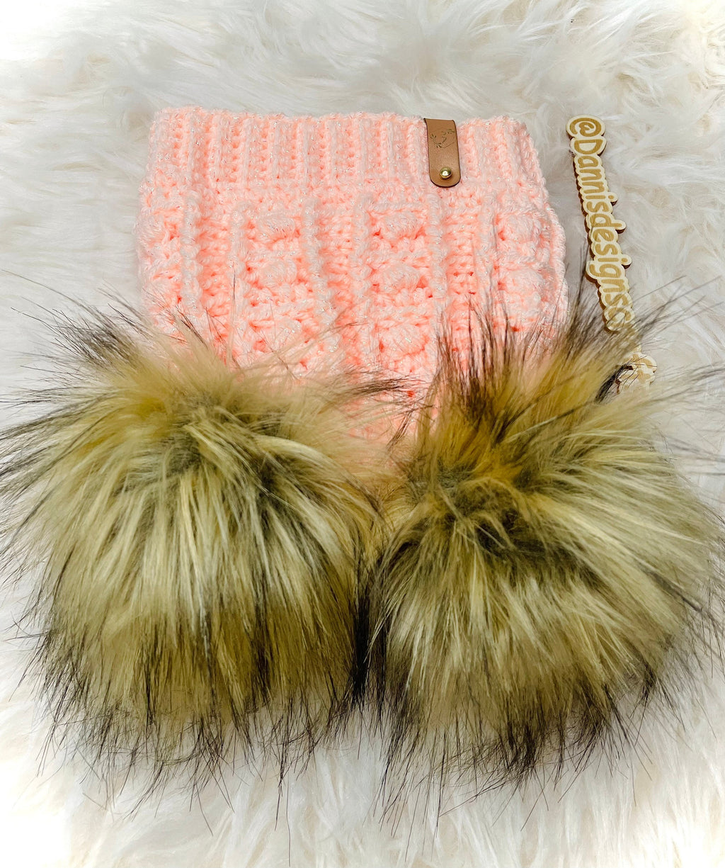Faux fur Pom Pom
