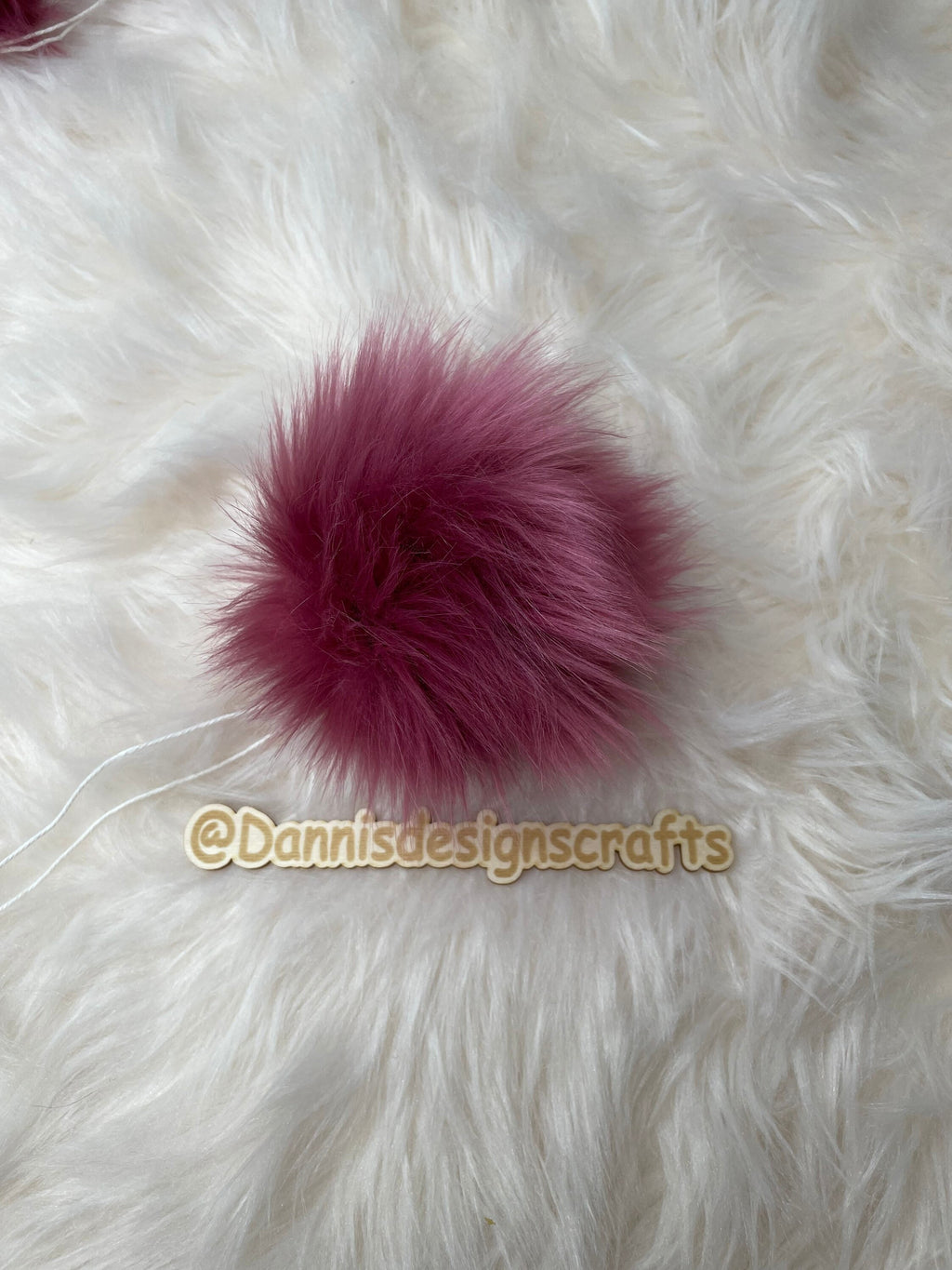 Rose Faux fur Pom Pom