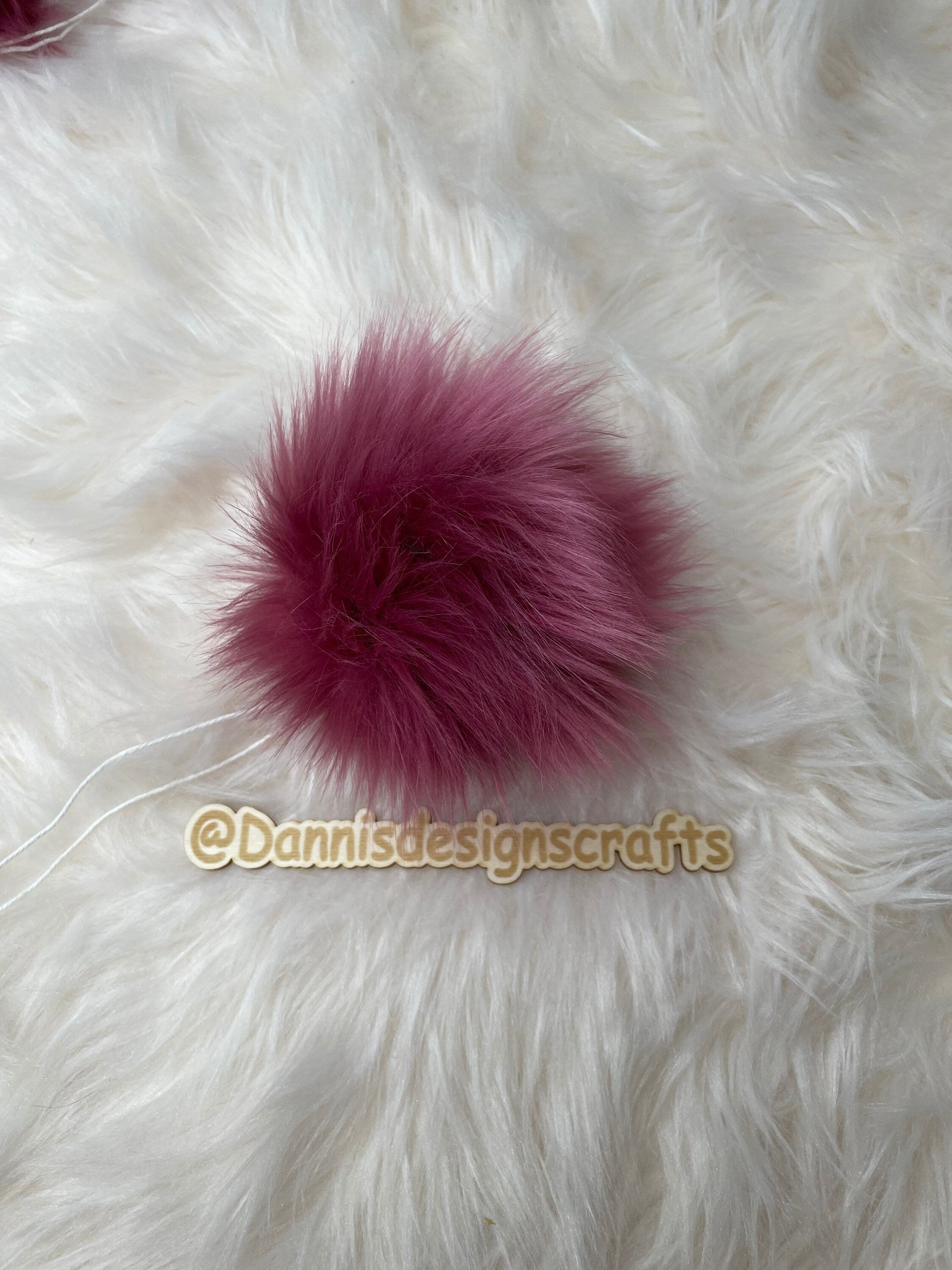 Rose Faux fur Pom Pom