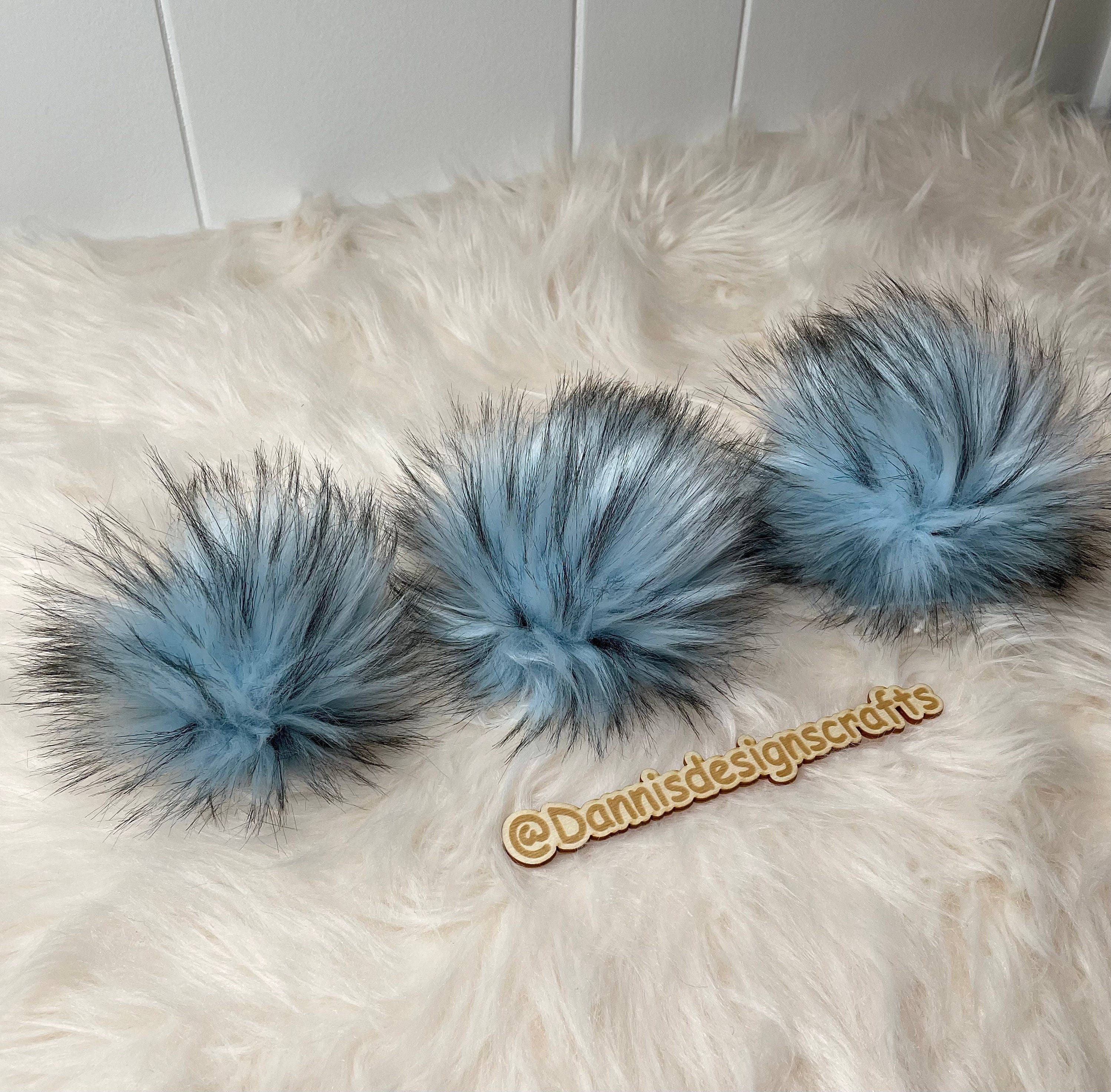 Ice blue Faux fur Pom Pom