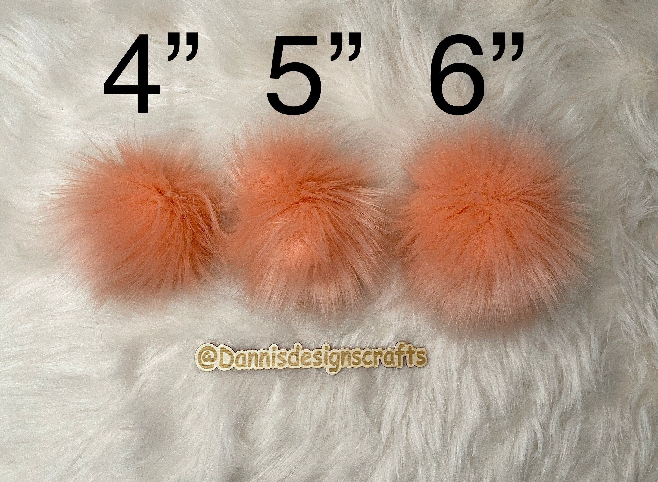 Mango faux fur pom pom