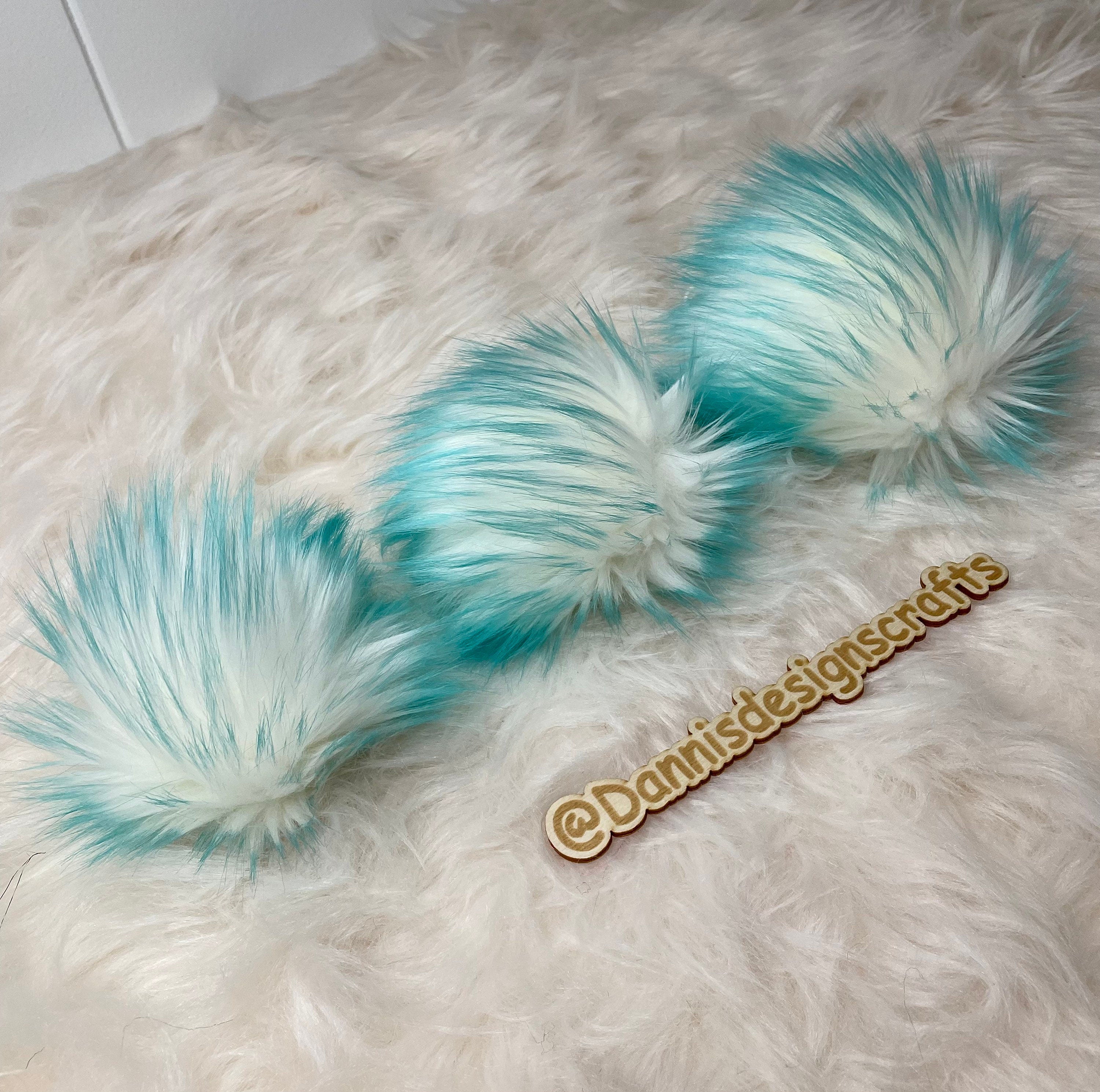 Aqua Faux fur Pom Pom