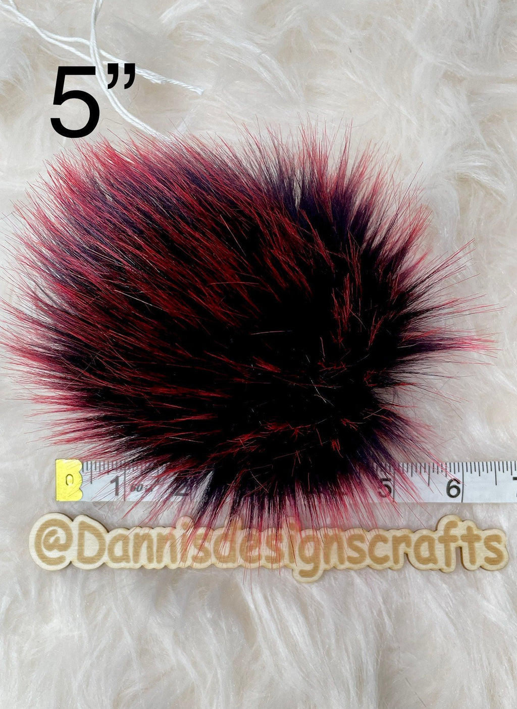 Candy spikes faux fur Pom Pom