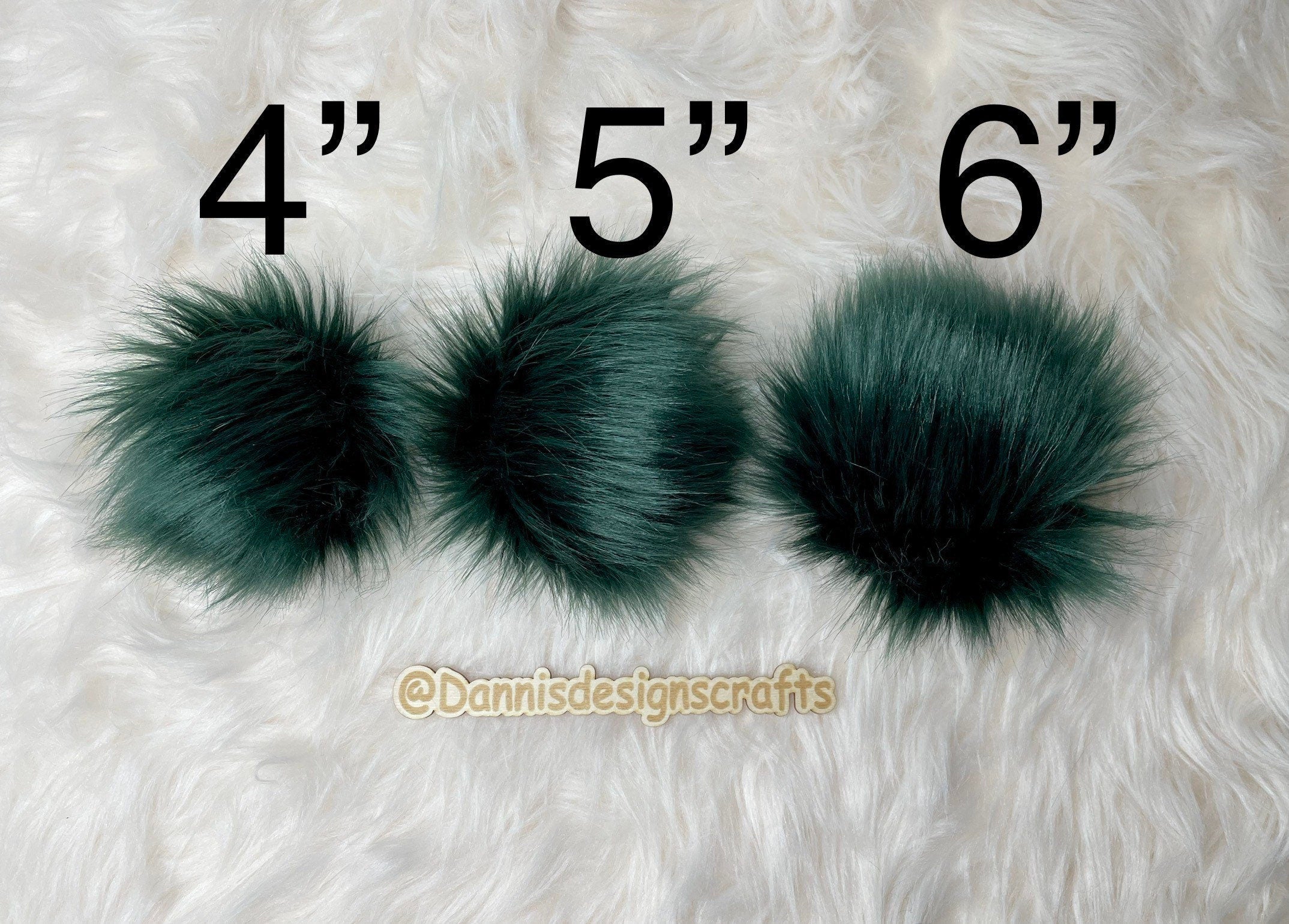 Dark green Faux fur Pom Pom
