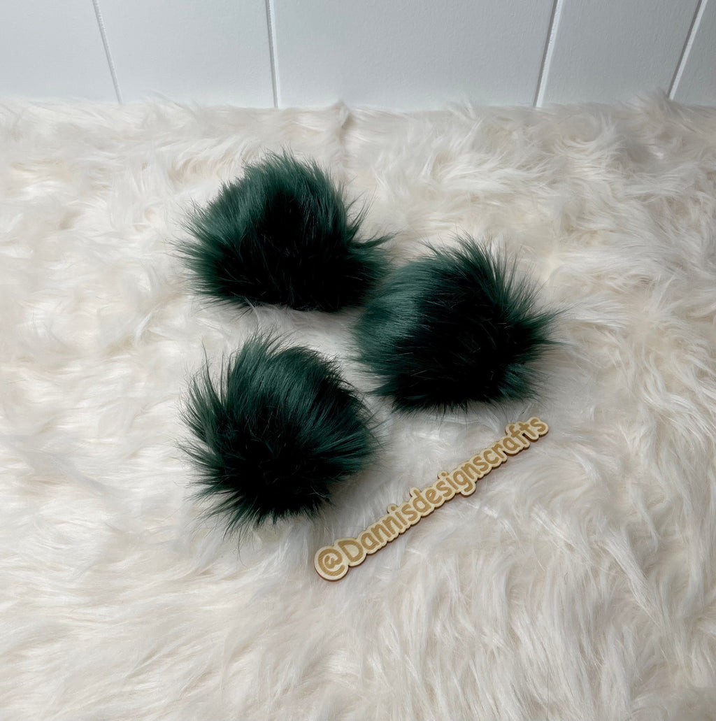 Dark green Faux fur Pom Pom