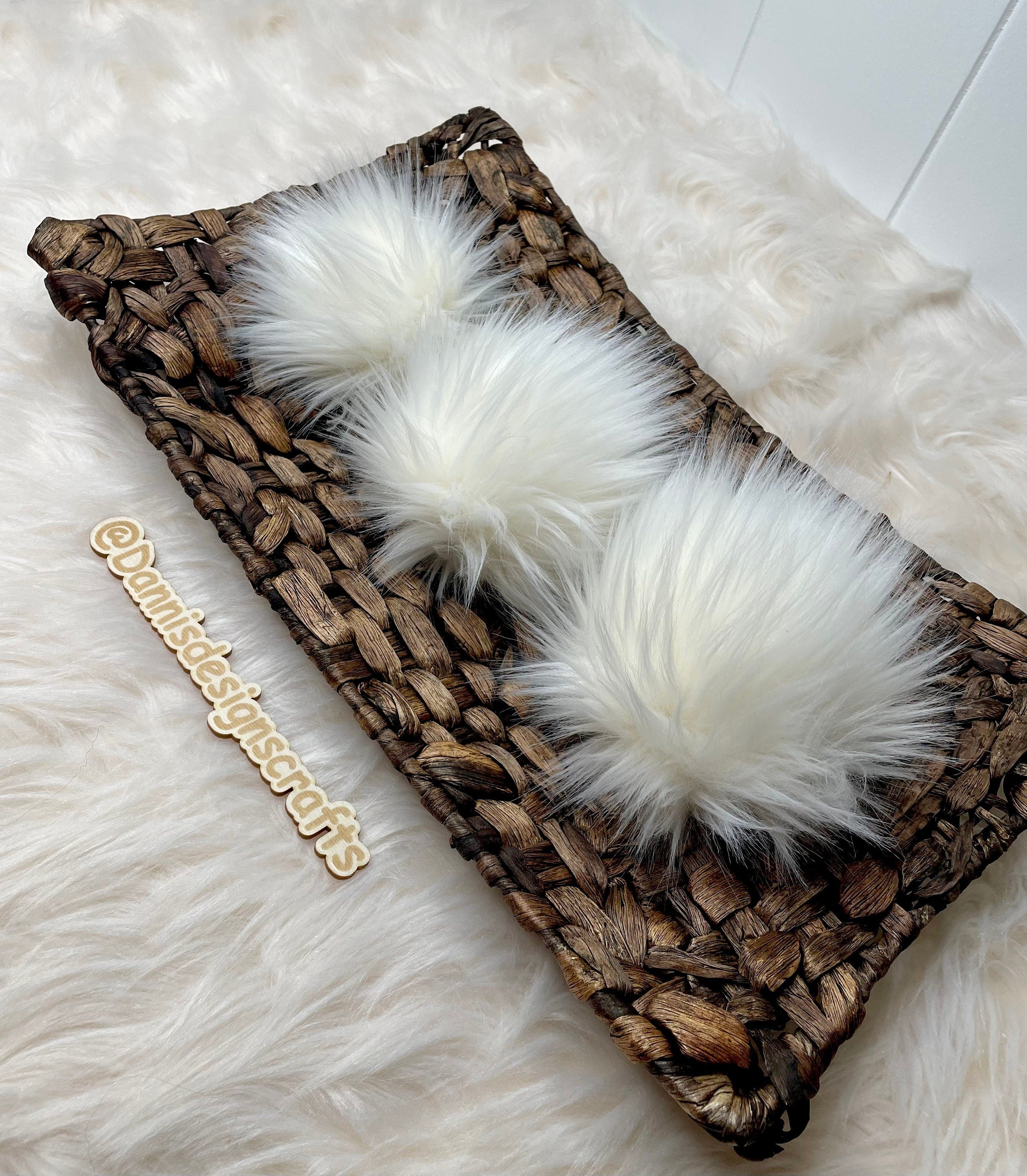 Ivory Faux fur Pom Pom