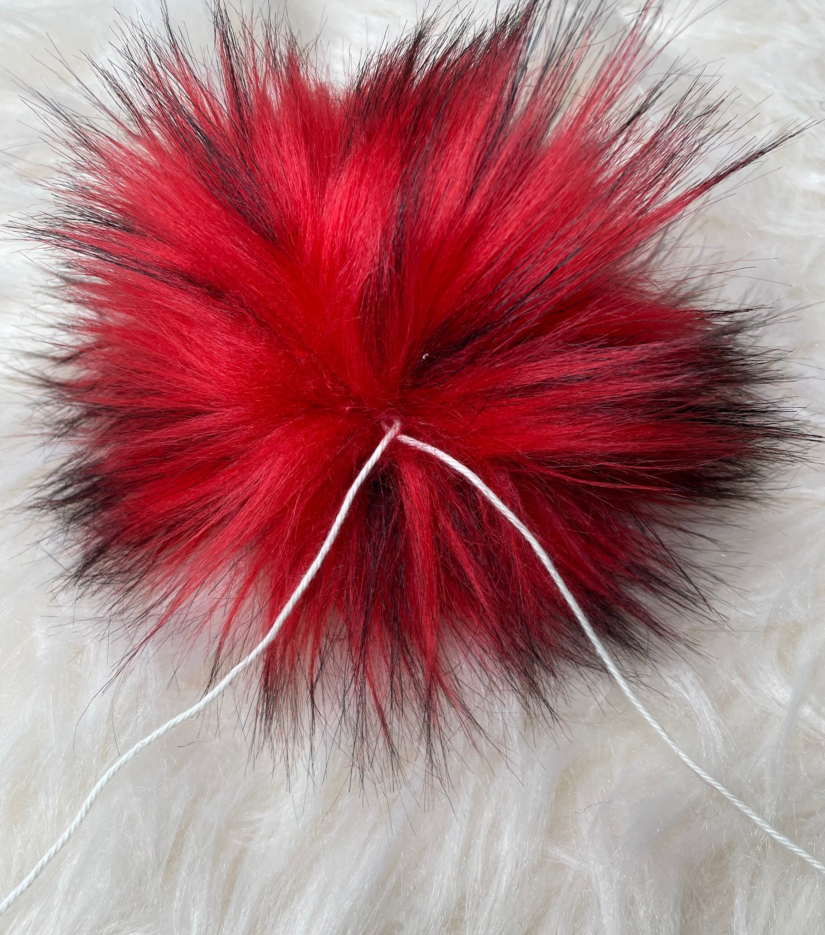 Red husky Faux fur Pom Pom