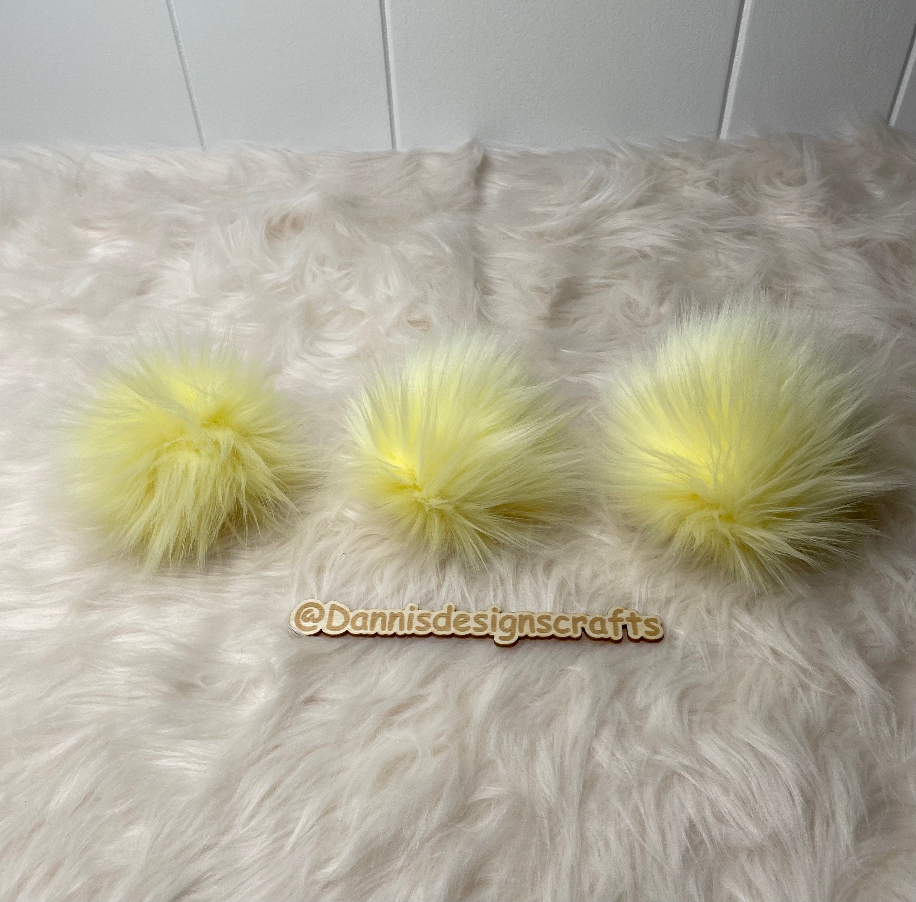 Sunshine Faux fur Pom Pom