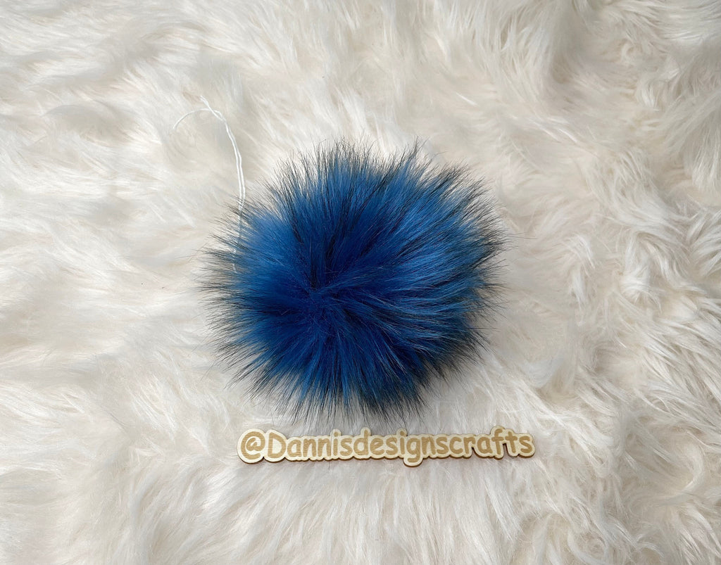 Blue husky Faux fur Pom Pom