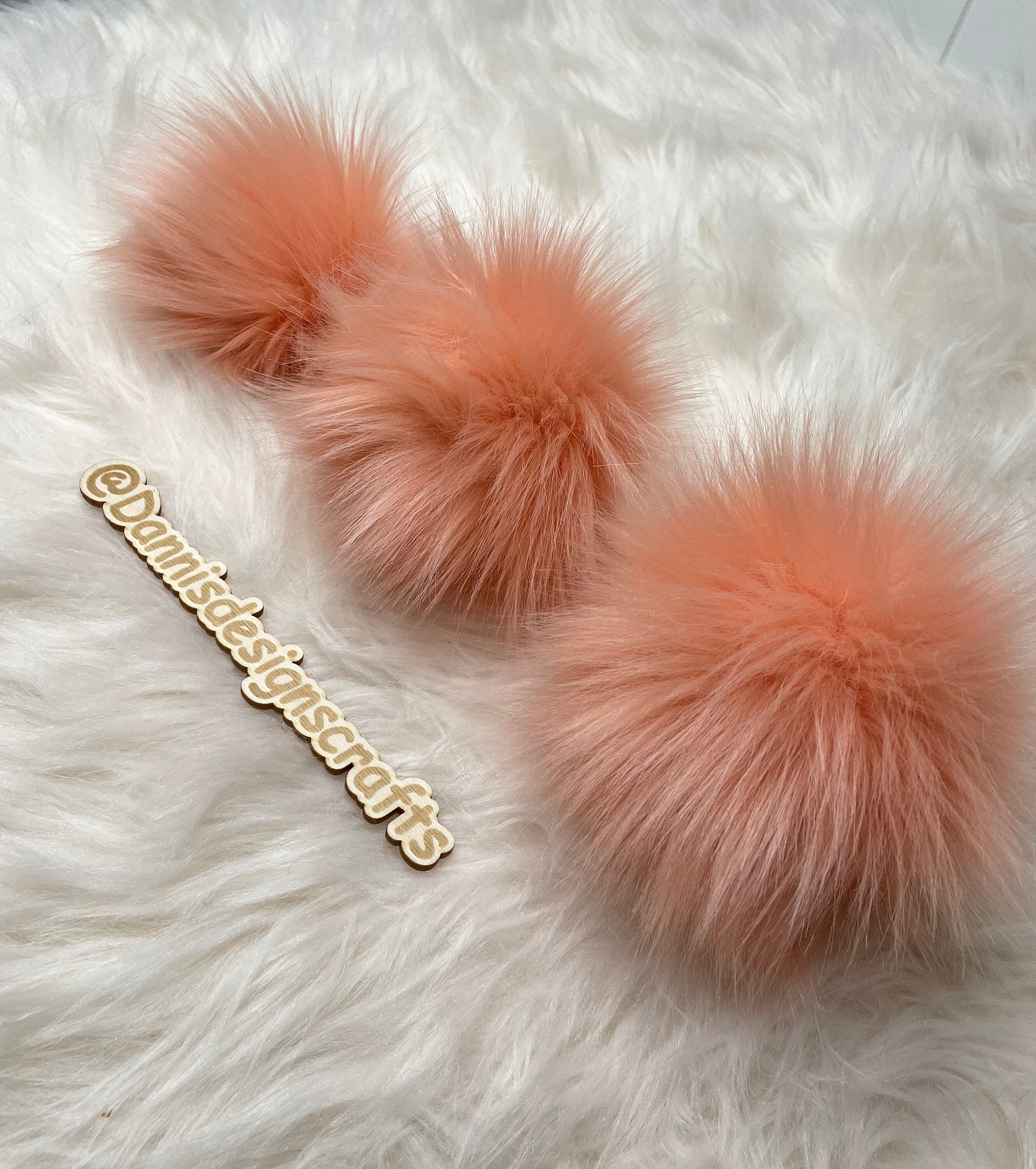 Mango faux fur pom pom