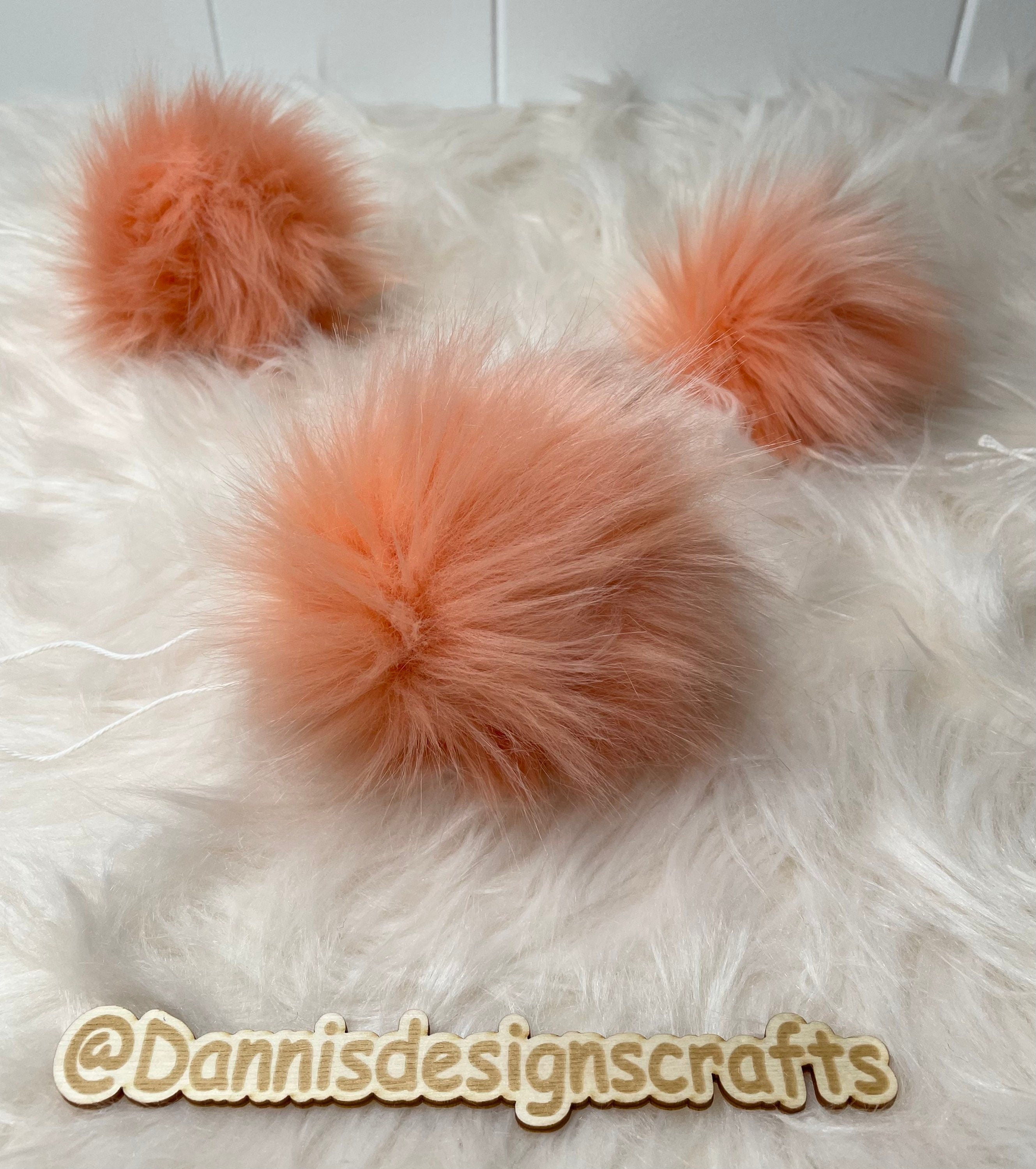 Mango faux fur pom pom