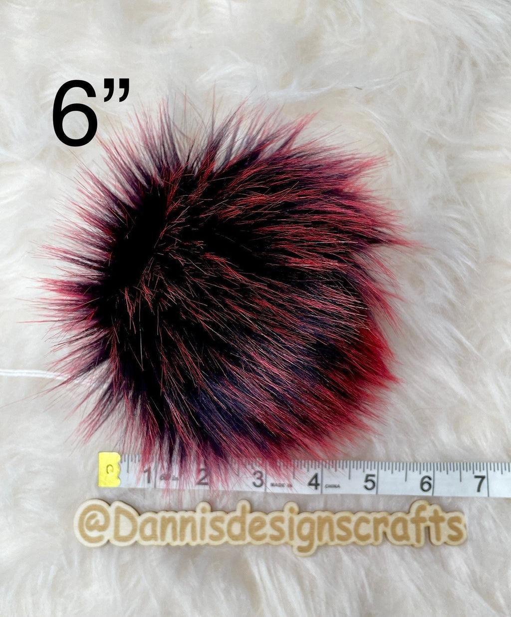 Candy spikes faux fur Pom Pom