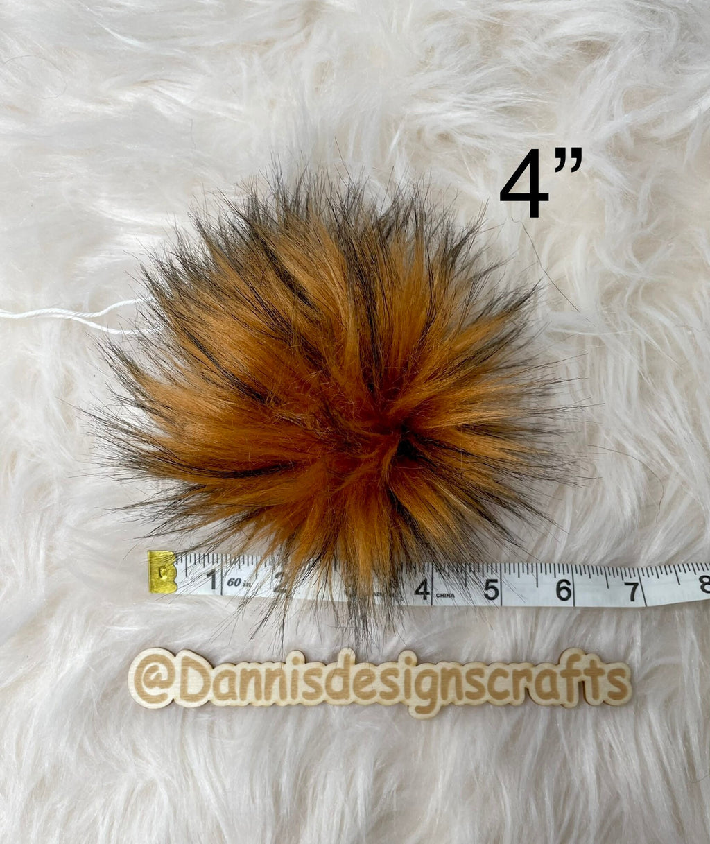 Amber husky Faux fur Pom Pom