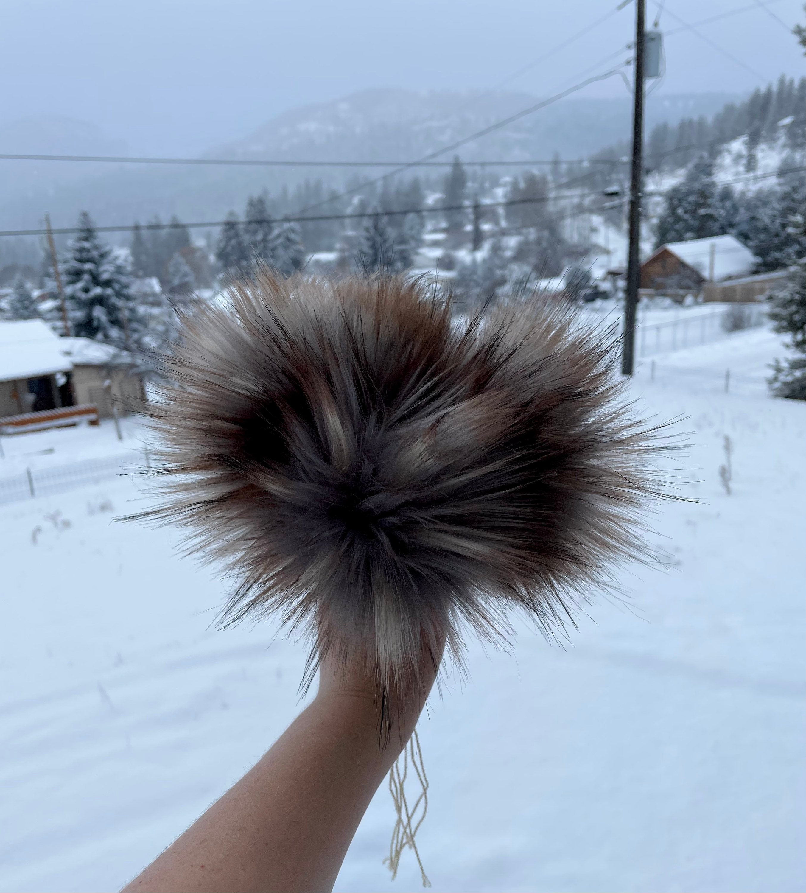 Apollo wolf gray faux fur Pom Pom