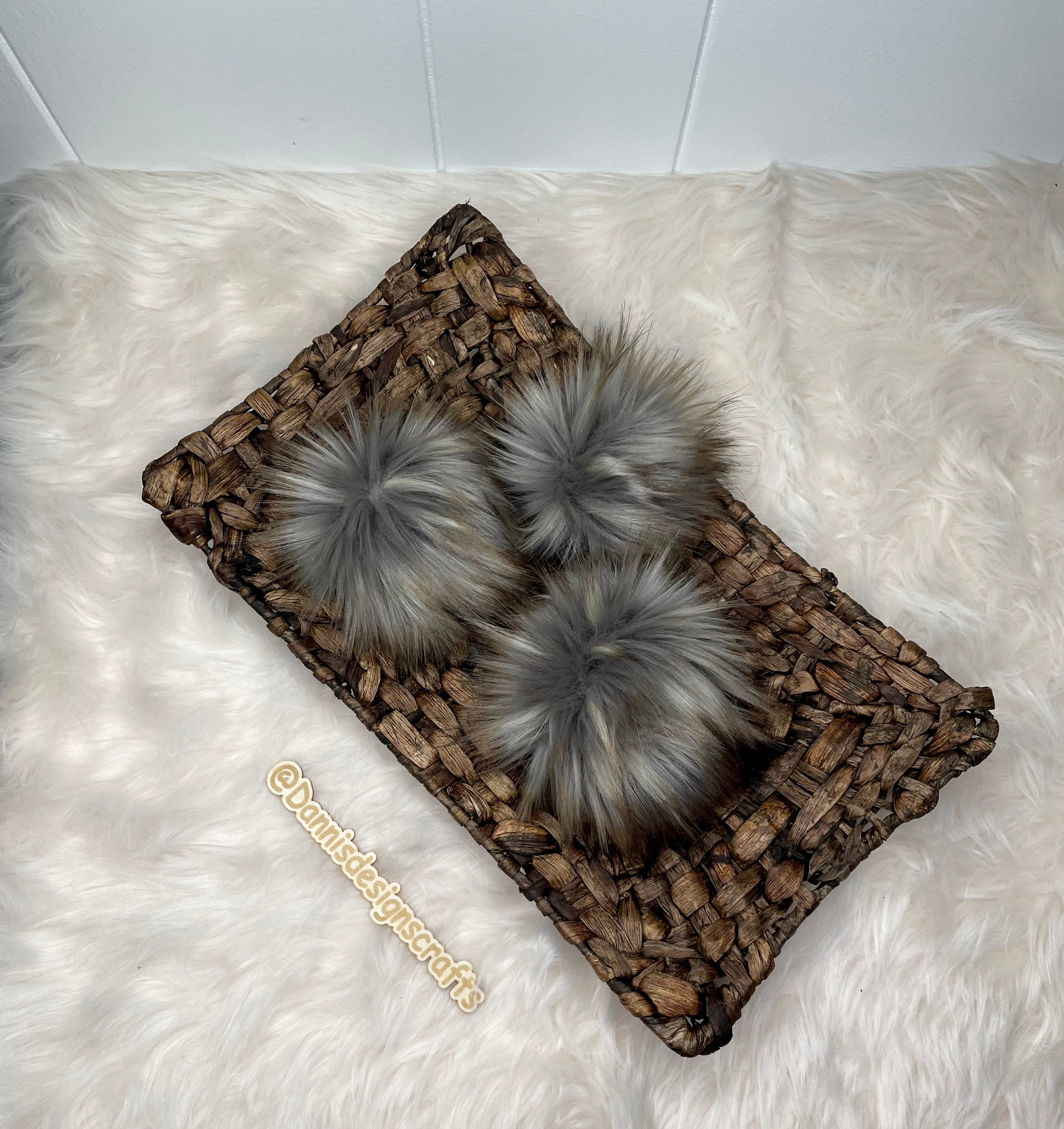 Apollo wolf gray faux fur Pom Pom