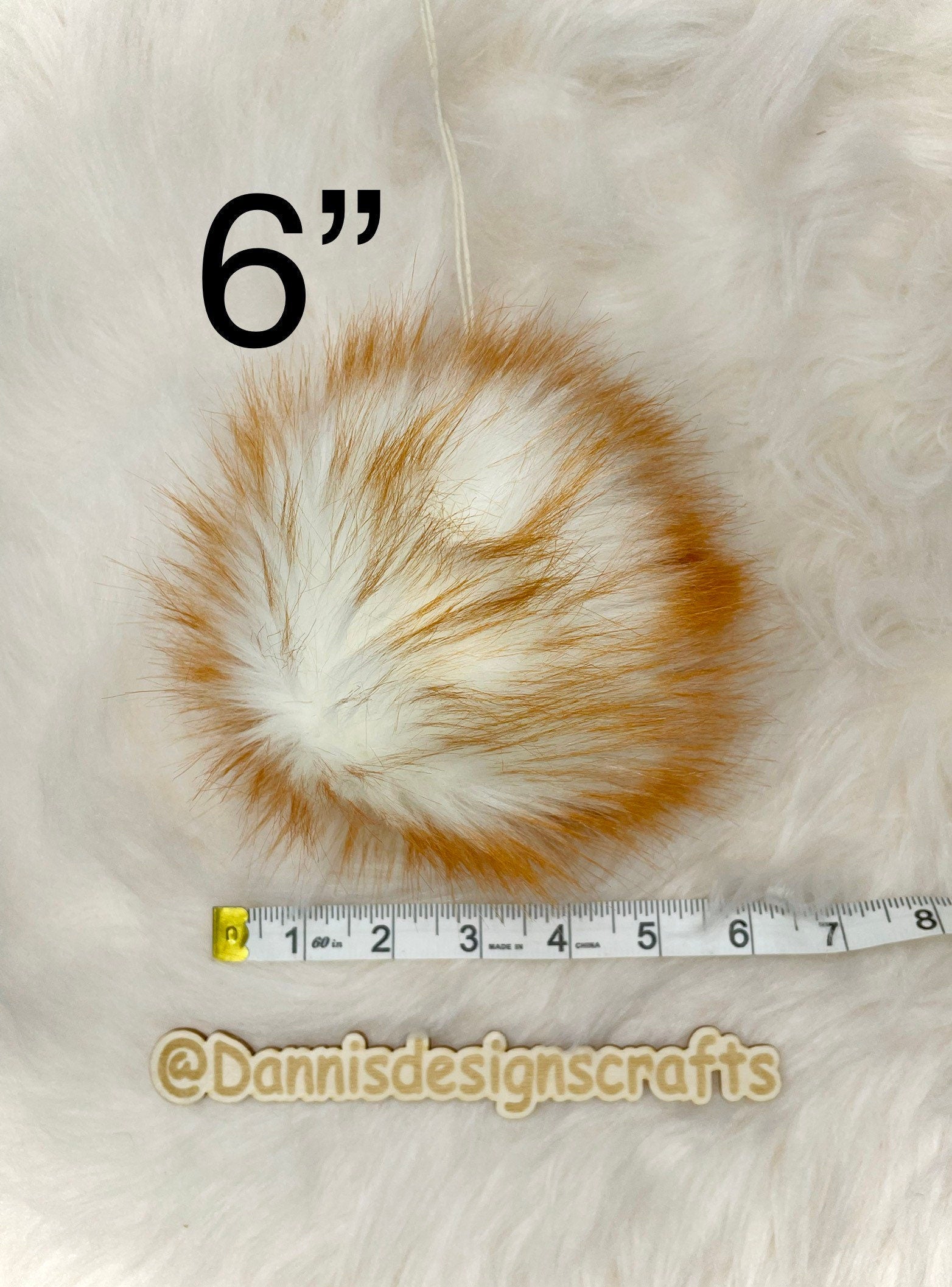 Amber Faux fur Pom Pom