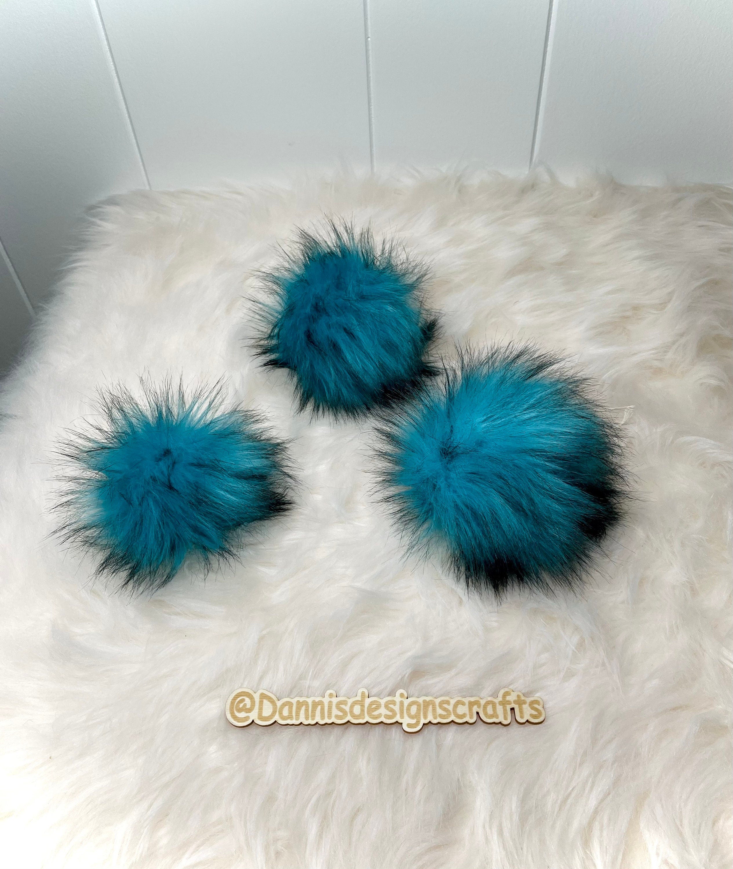 Turquoise husky faux  fur Pom Pom