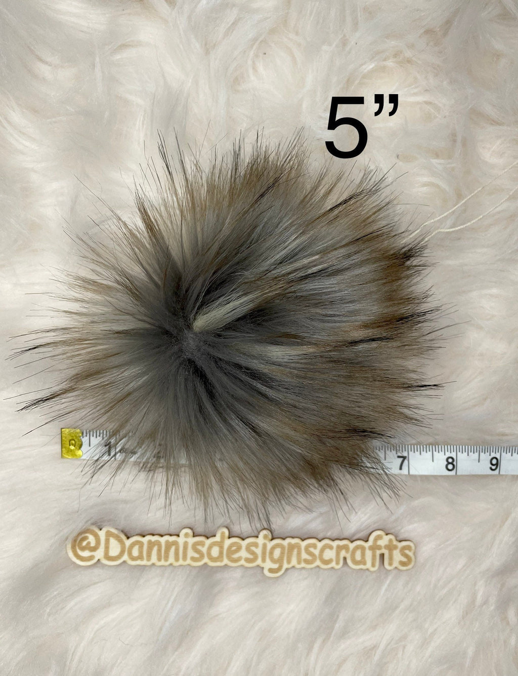 Apollo wolf gray faux fur Pom Pom