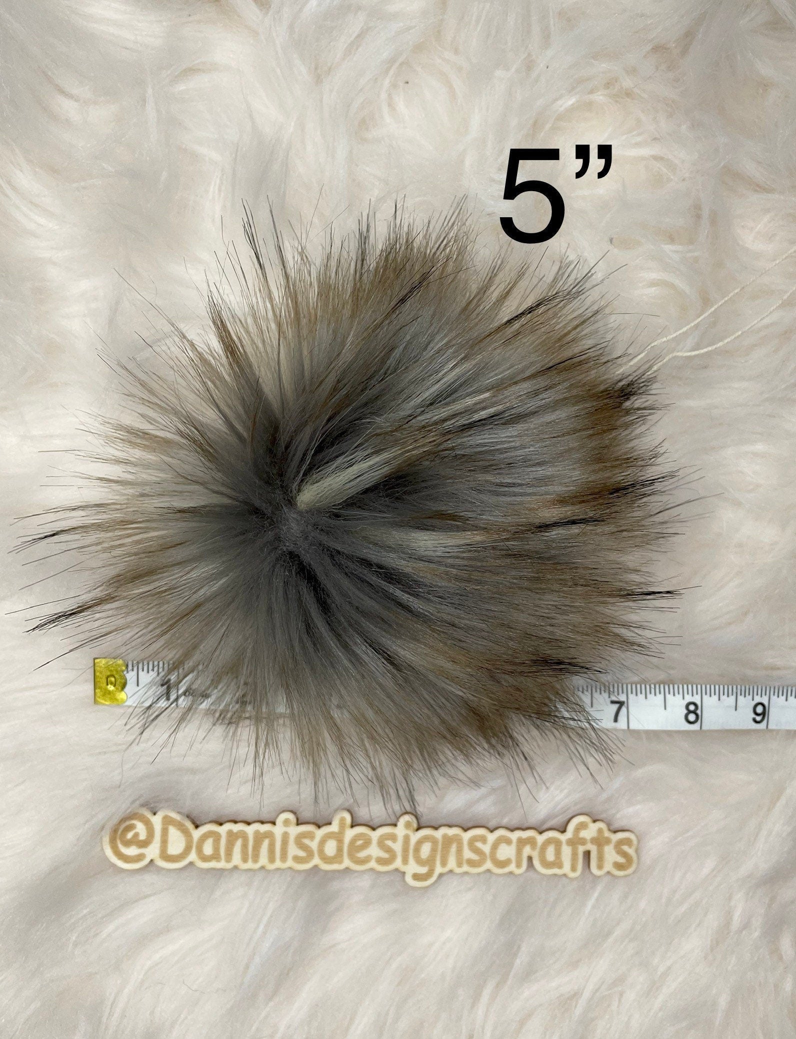 Apollo wolf gray faux fur Pom Pom