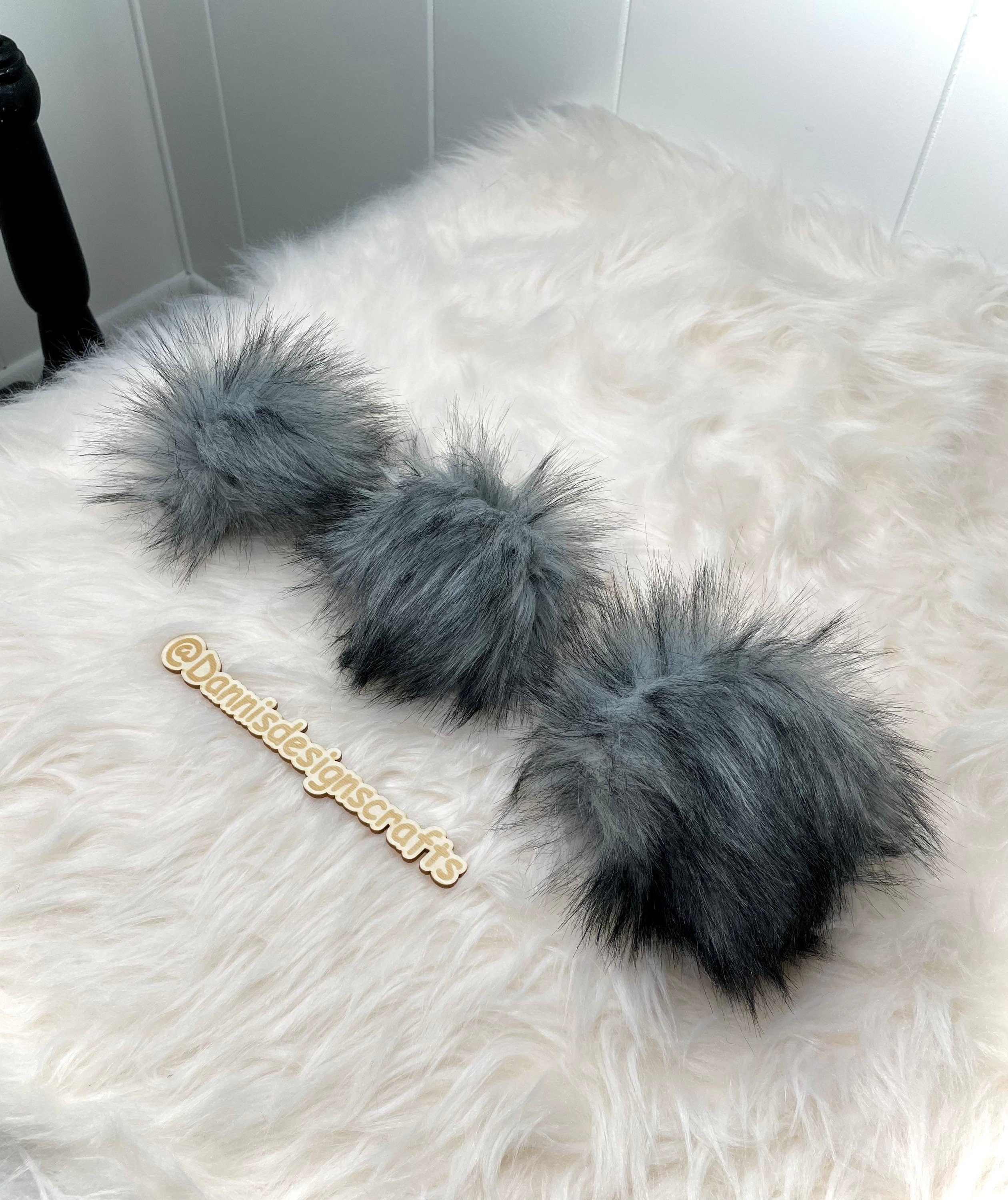Gray husky faux fur Pom Pom
