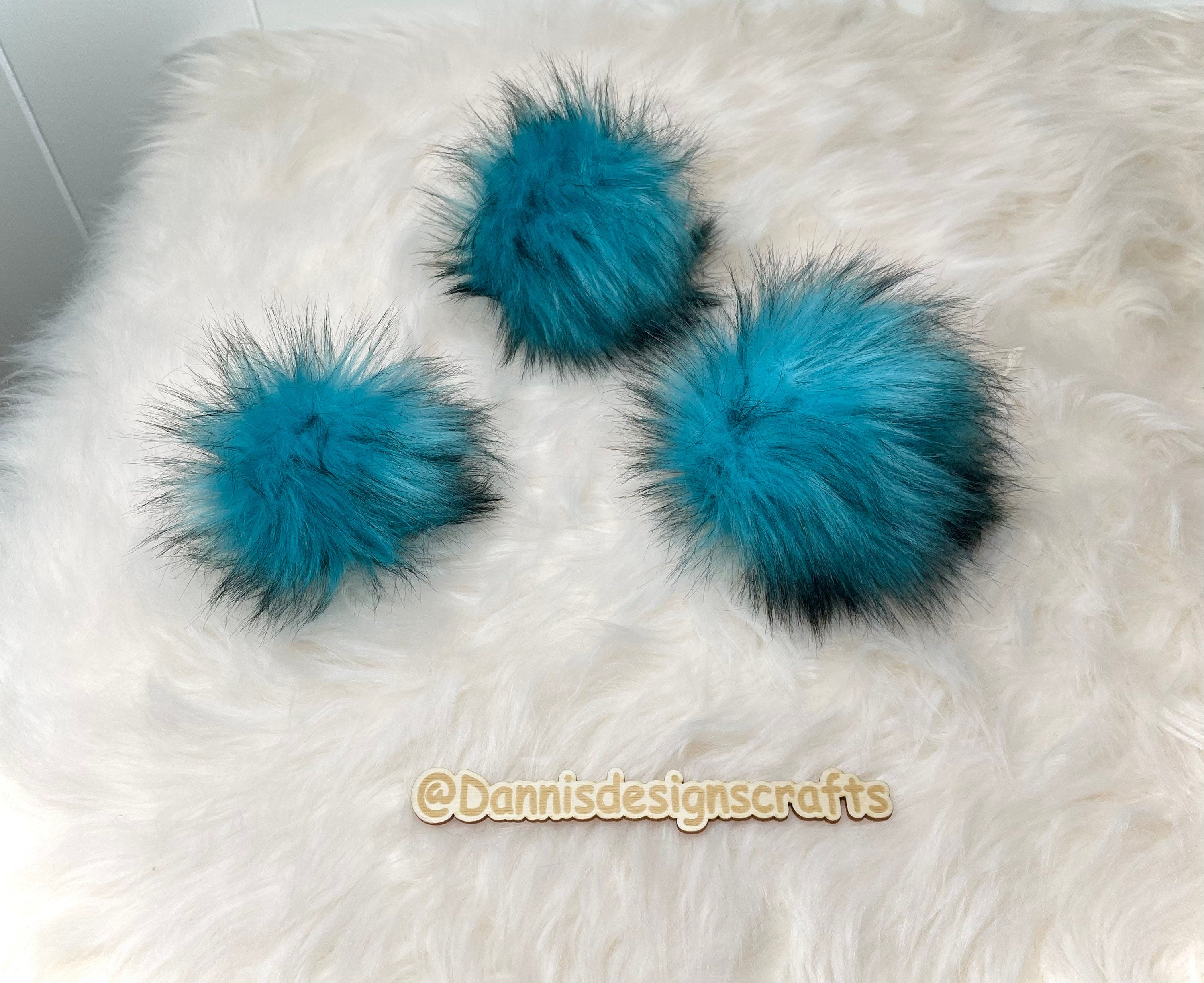Turquoise husky faux  fur Pom Pom