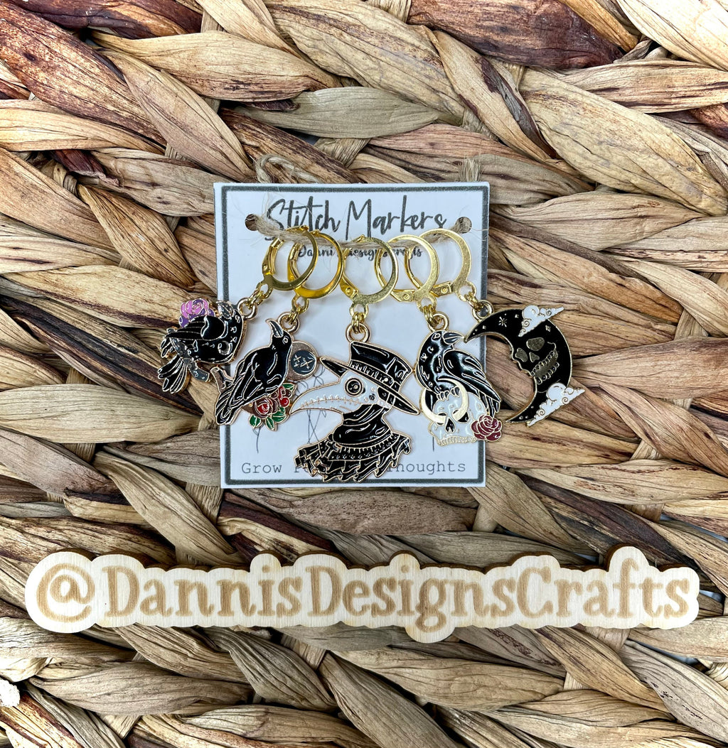 Stitch markers, crochet, knit, gold plated, with round clasp, 5 pack, skull, cute, knitting, open and closet, gothic, emo, goth, dark, black