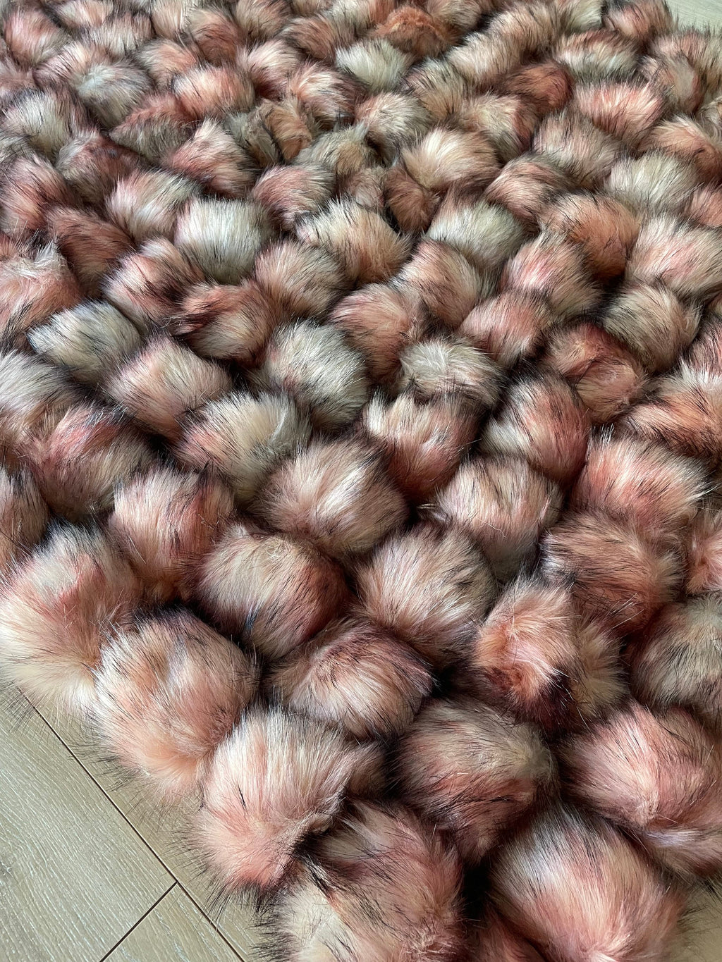 Apollo wolf pink faux fur Pom Pom