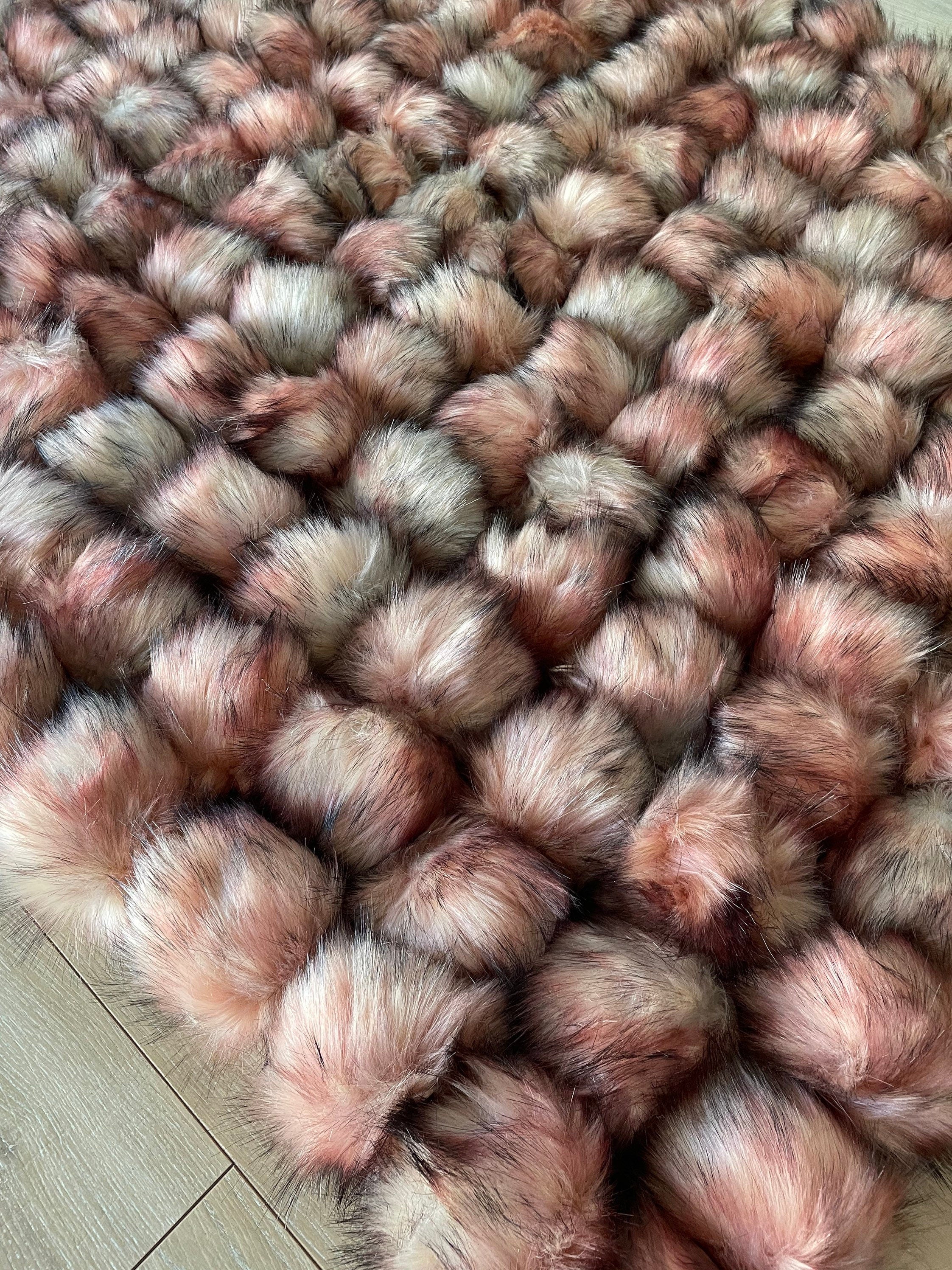 Apollo wolf pink faux fur Pom Pom