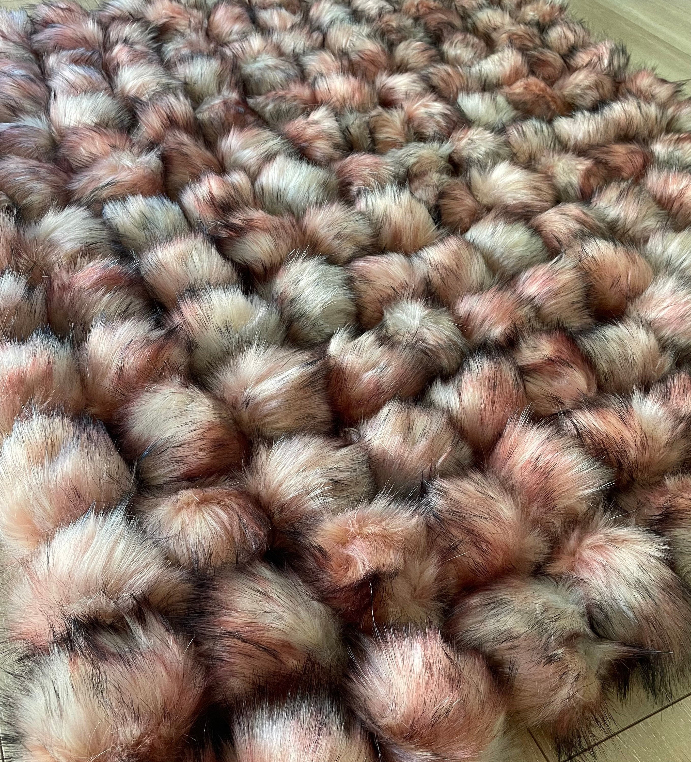 Apollo wolf pink faux fur Pom Pom