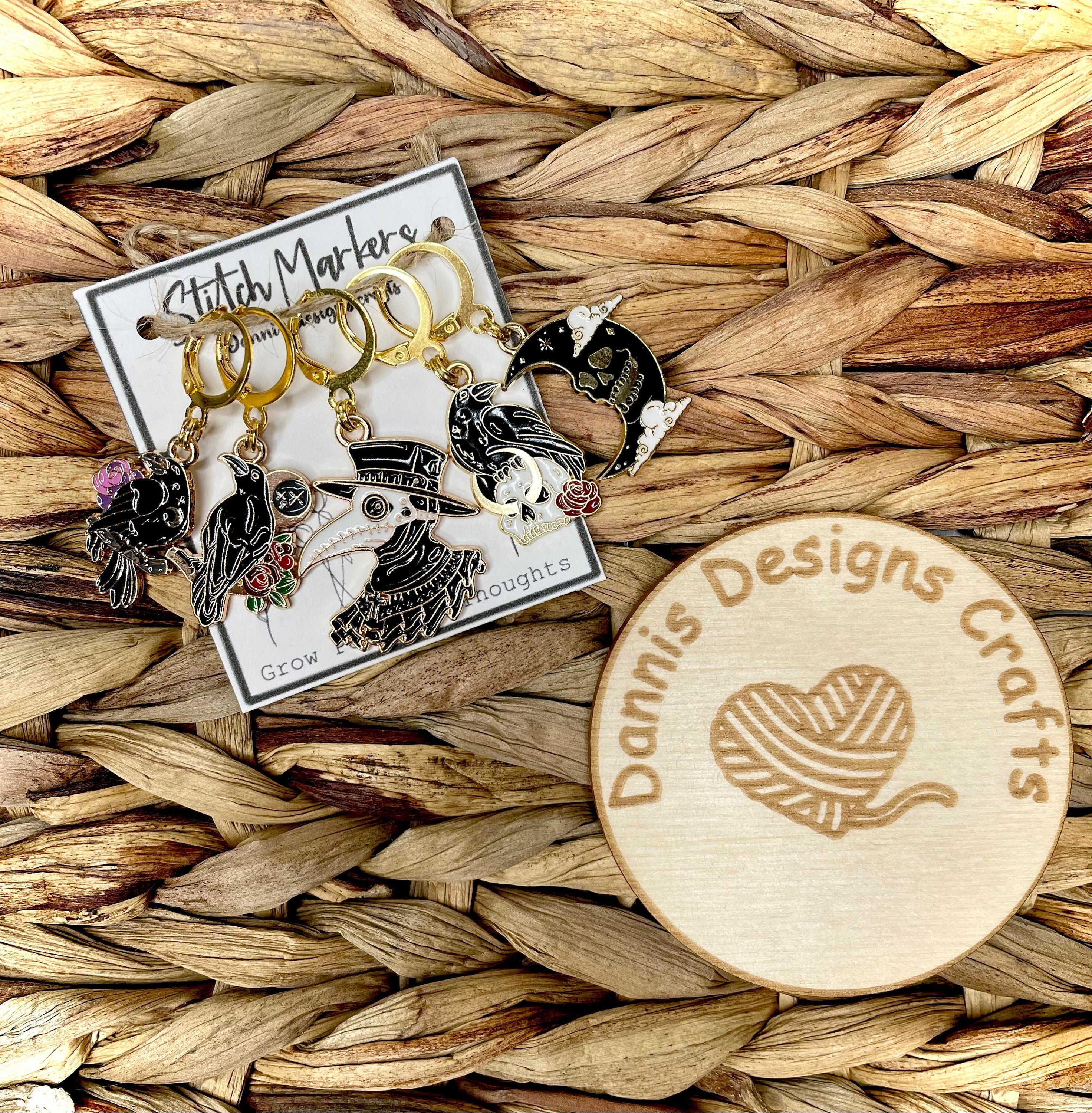 Stitch markers, crochet, knit, gold plated, with round clasp, 5 pack, skull, cute, knitting, open and closet, gothic, emo, goth, dark, black