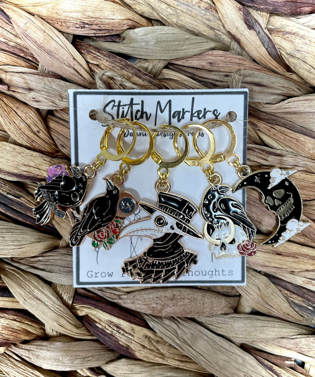Stitch markers, crochet, knit, gold plated, with round clasp, 5 pack, skull, cute, knitting, open and closet, gothic, emo, goth, dark, black
