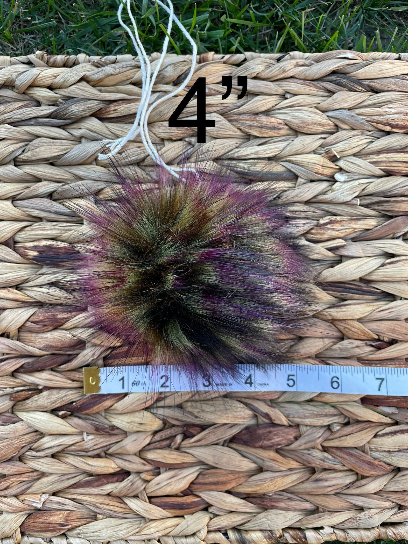 Retro flower lux faux fur pom pom