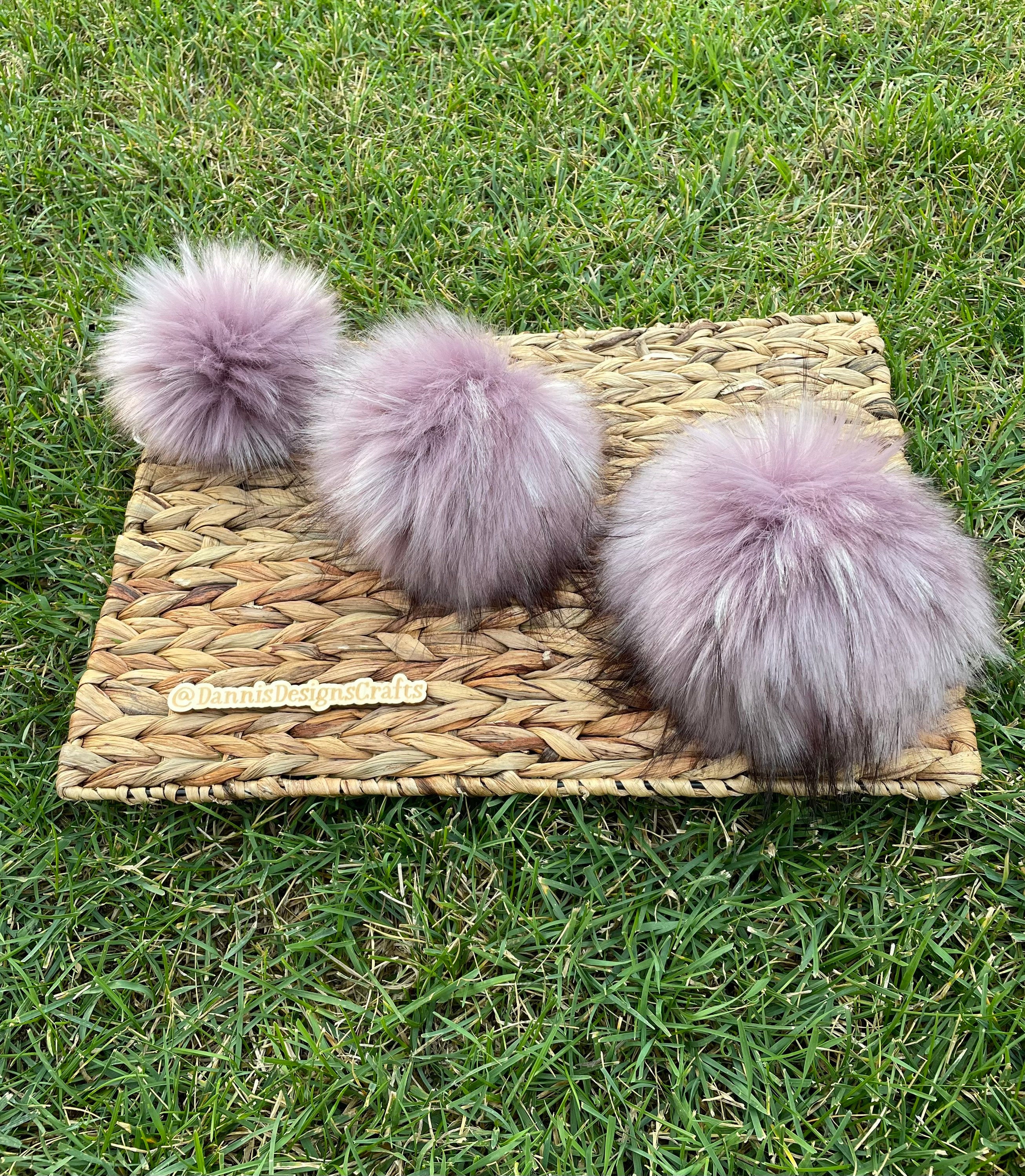 Pansy luxe faux fur Pom Pom