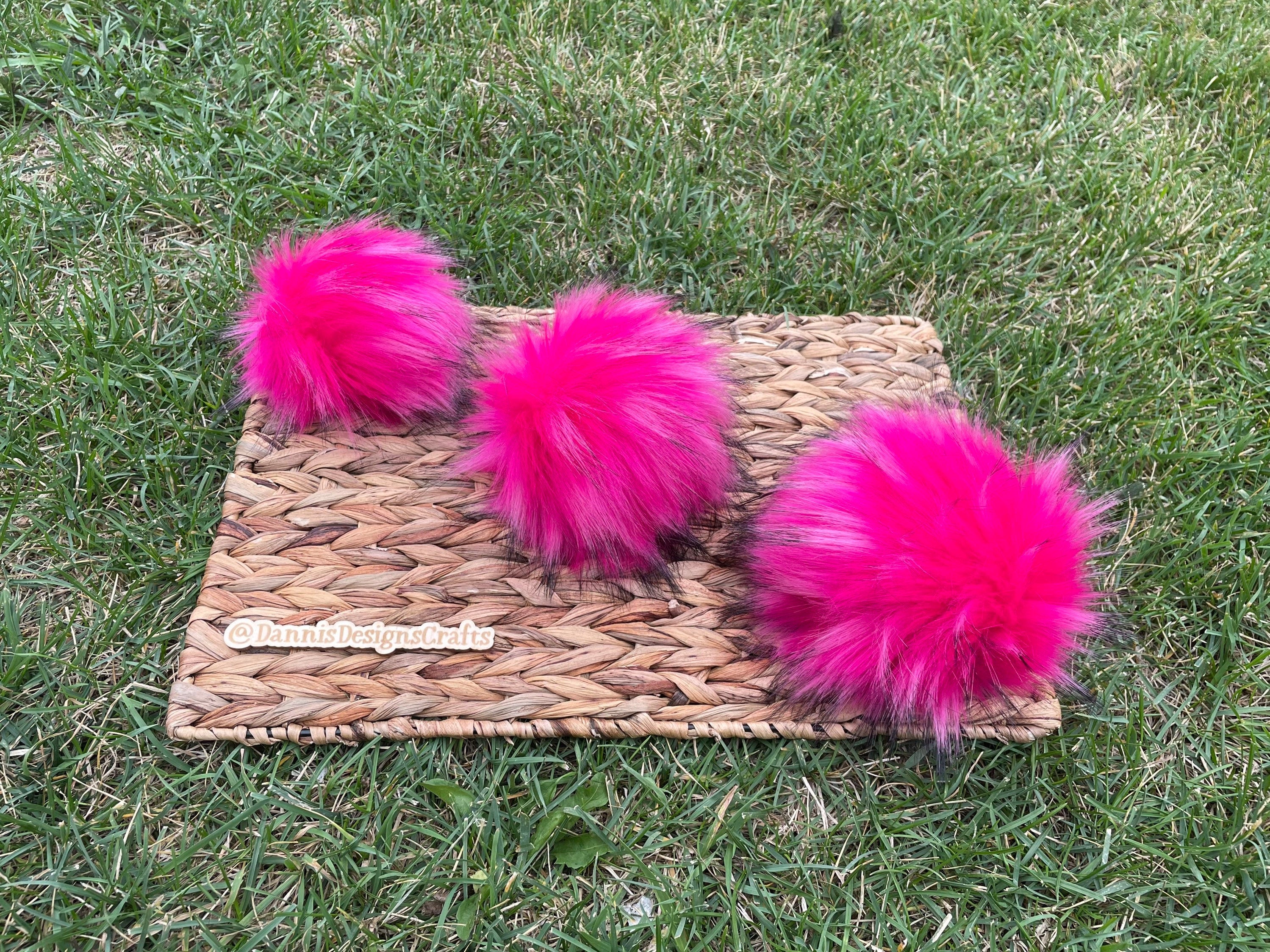 Calla lily Luxe faux fur Pom Poms