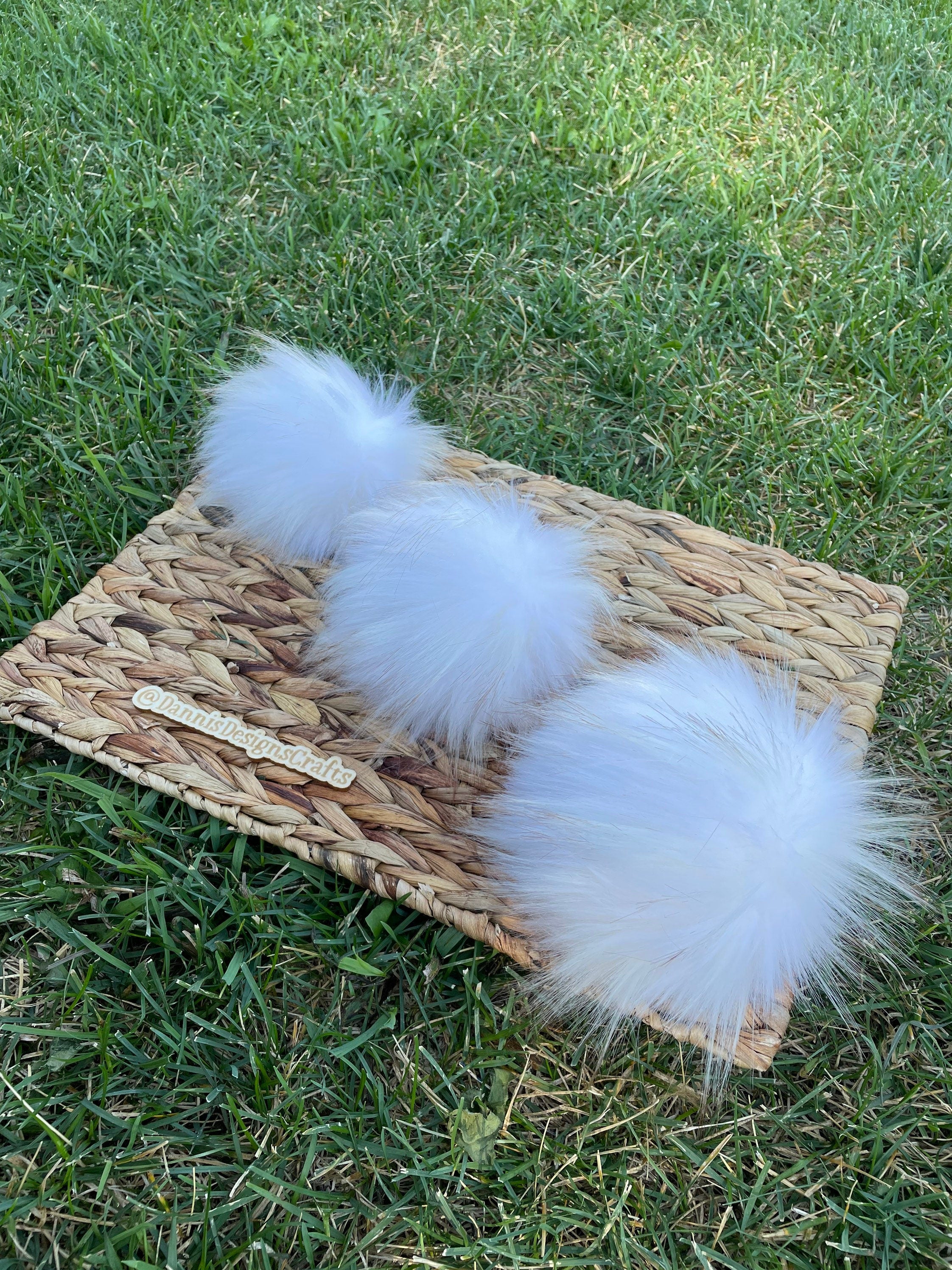 Snickerdoodle Luxe faux fur Pom Poms