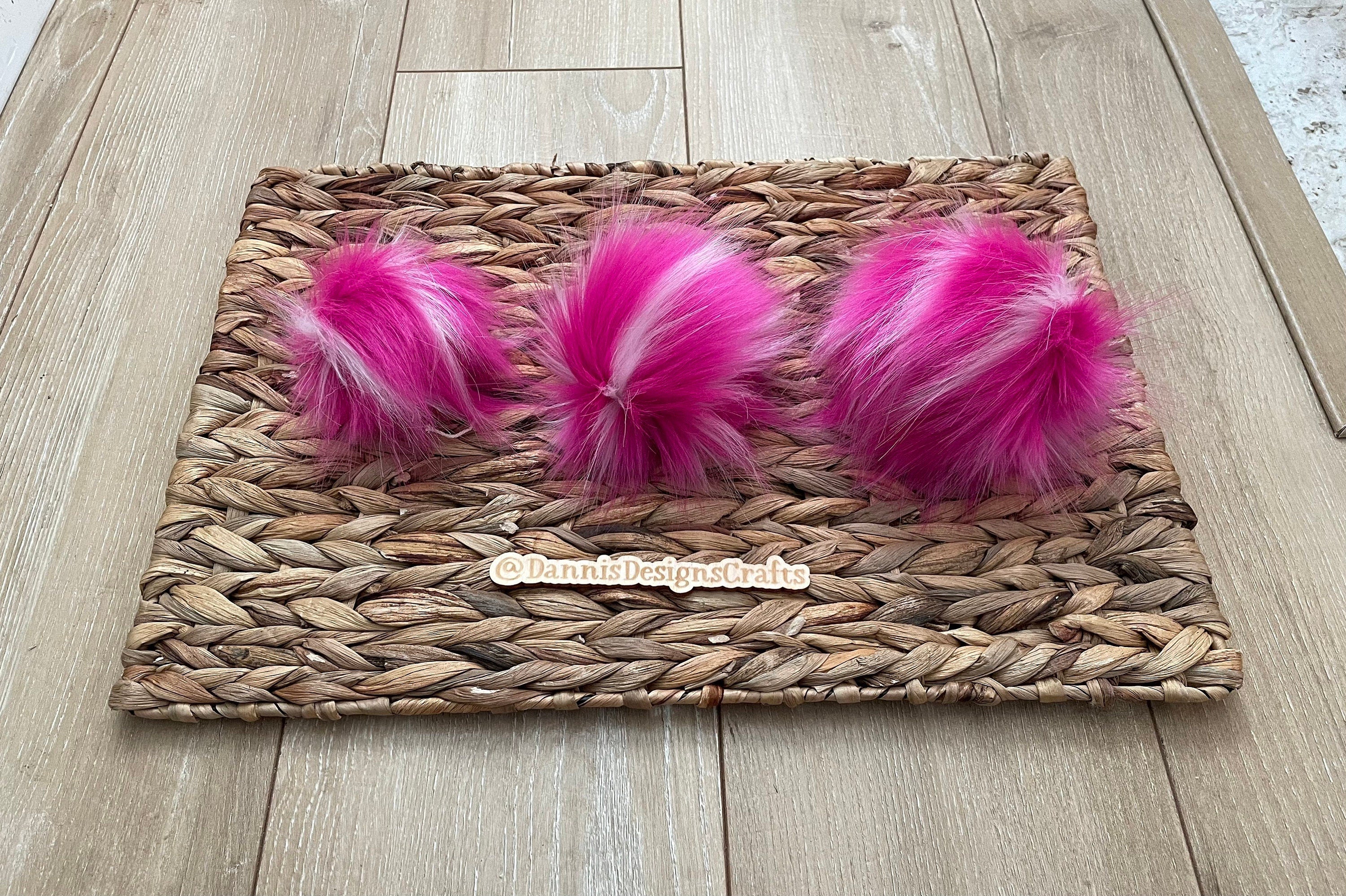 Lollipop Faux fur Pom Pom