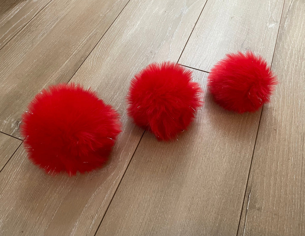 Red tinsel Faux fur Pom Pom