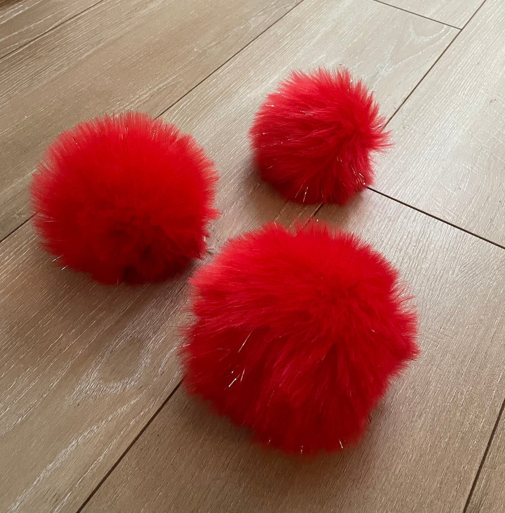 Red tinsel Faux fur Pom Pom