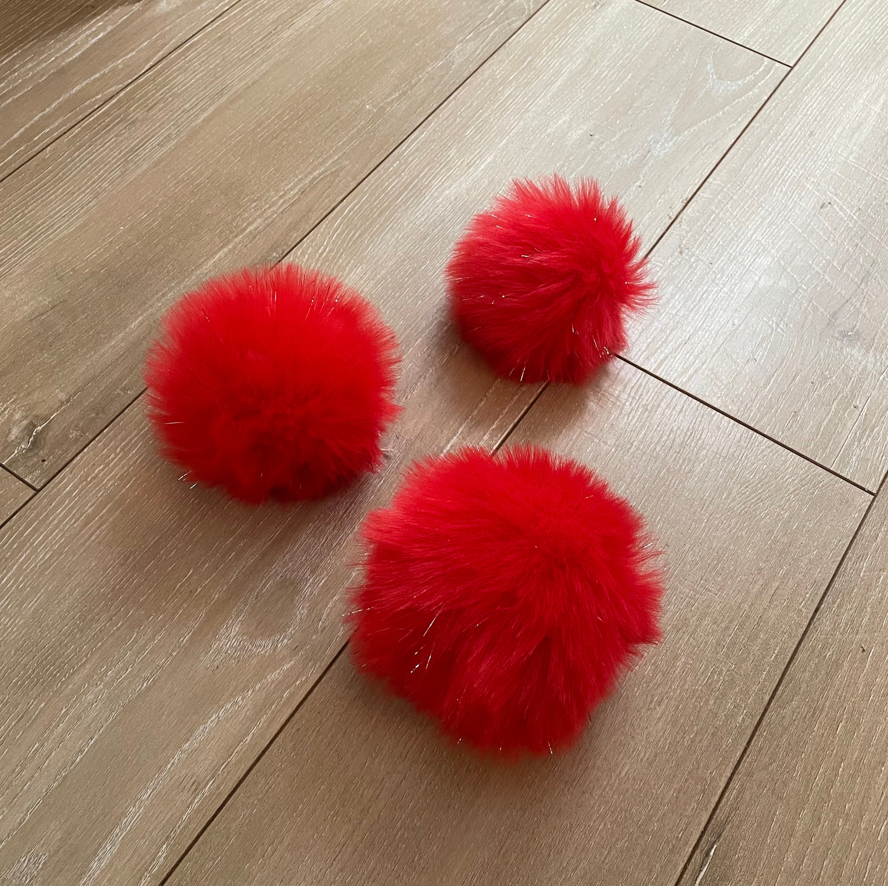 Red tinsel Faux fur Pom Pom