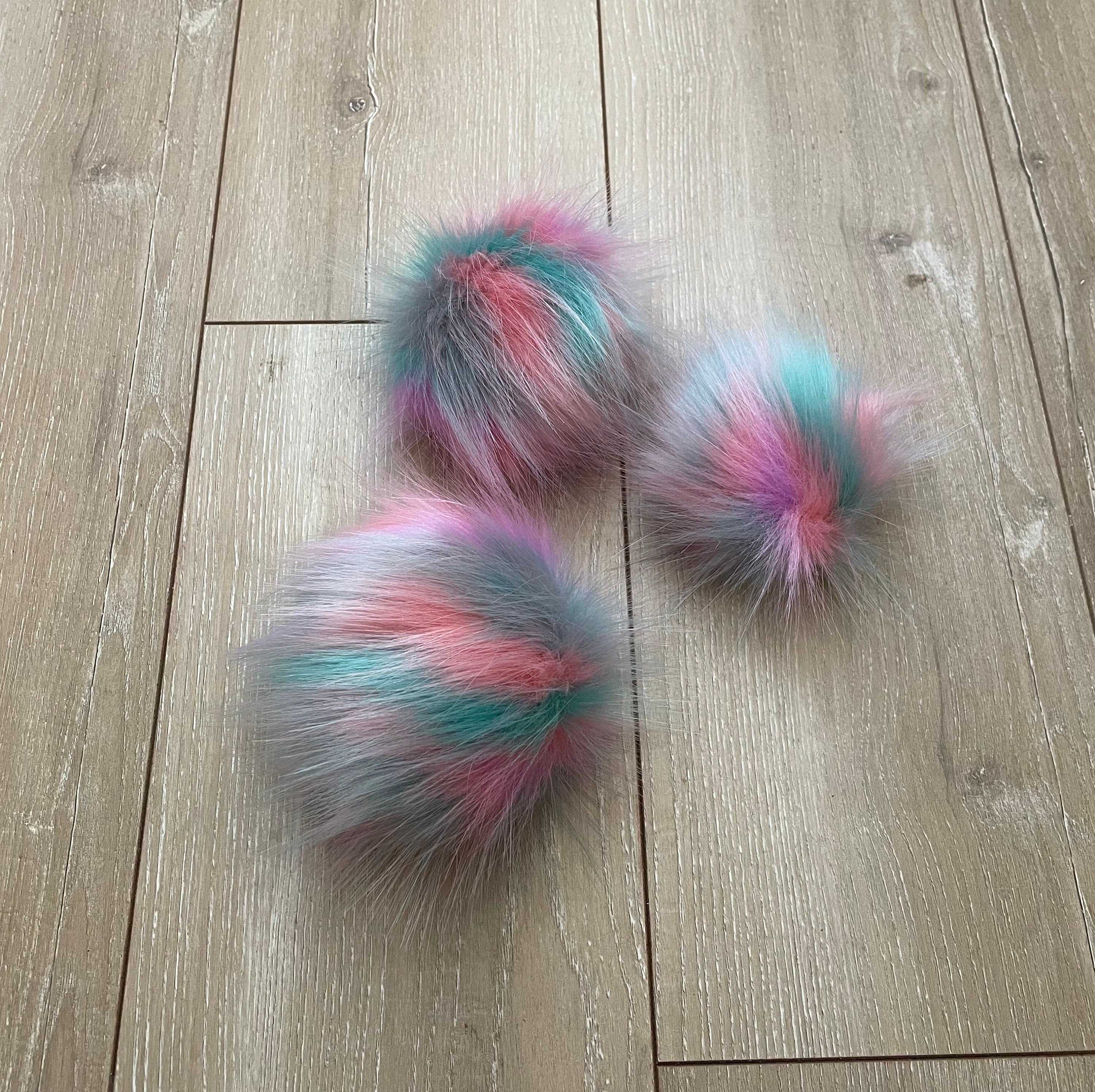 Cotton candy fizz Pom Pom