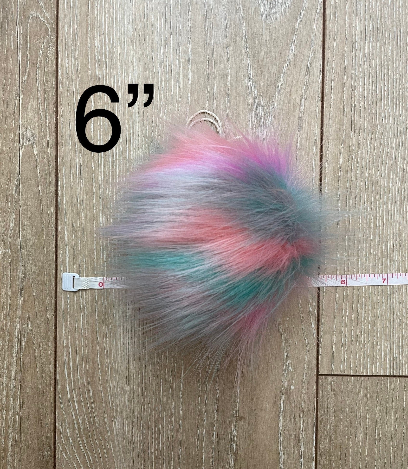 Cotton candy fizz Pom Pom