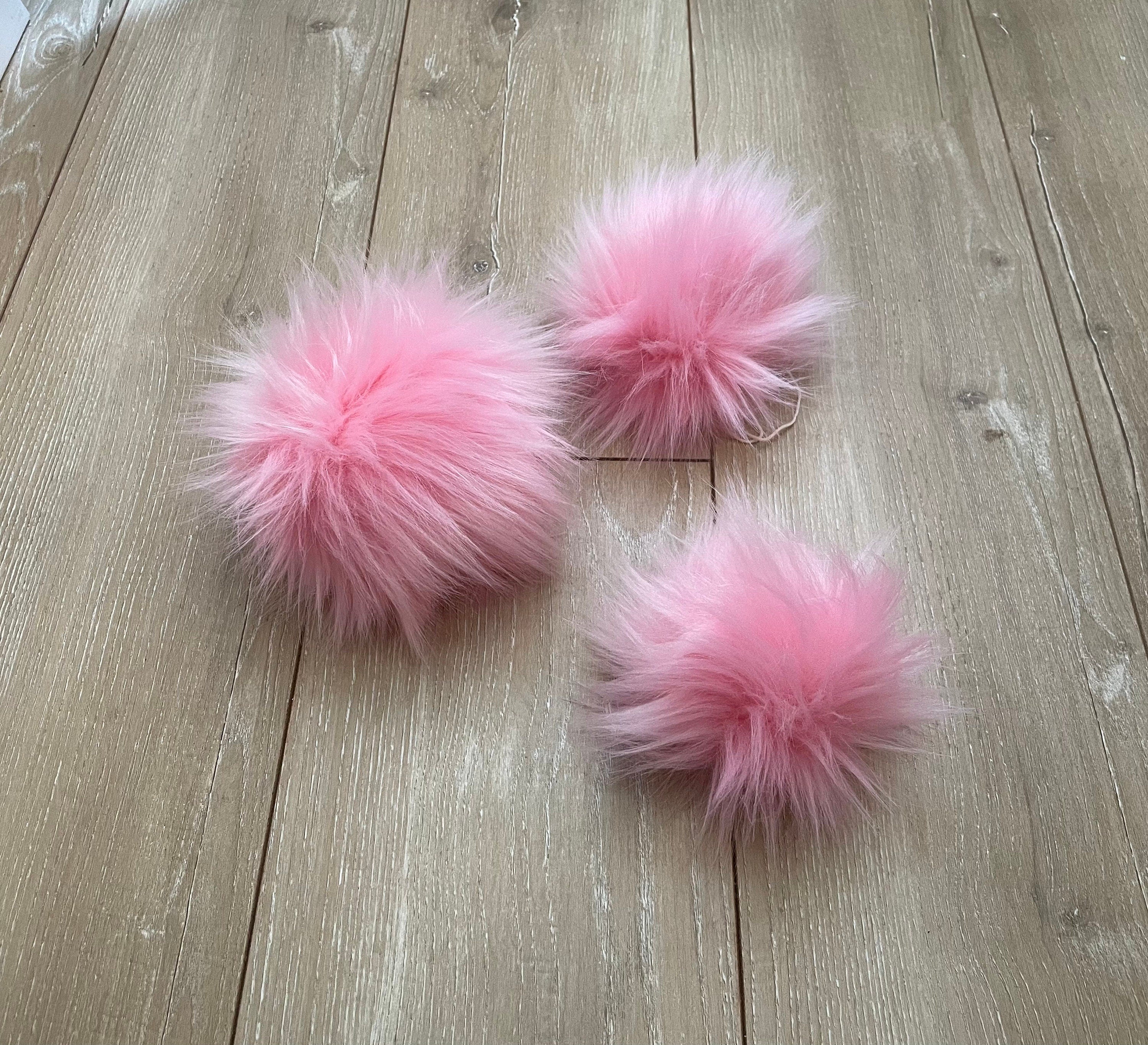 Bubblegum Pom Pom faux fur