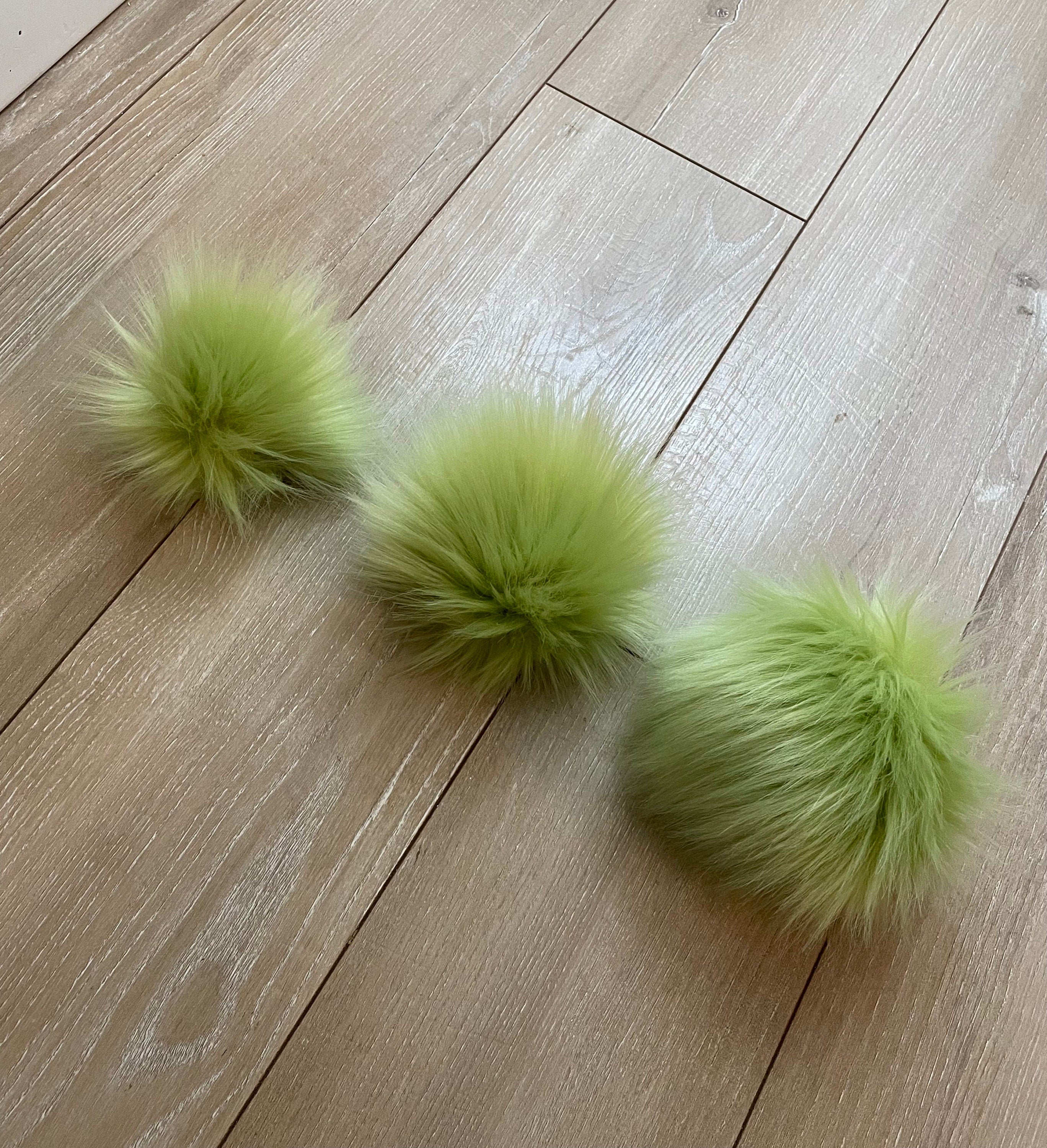 Wasabi green faux fur Pom Pom