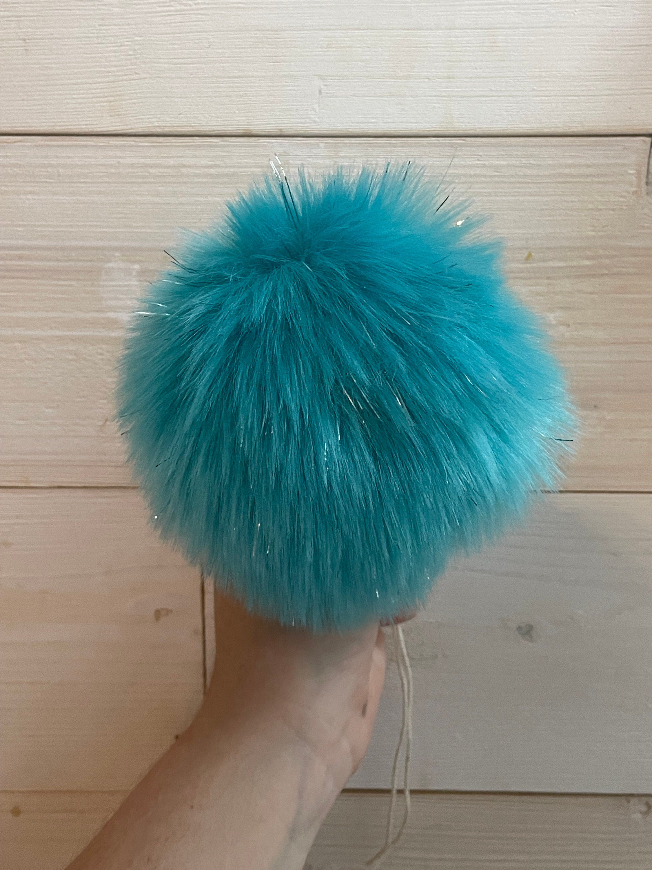 Turquoise tinsel Pom Pom