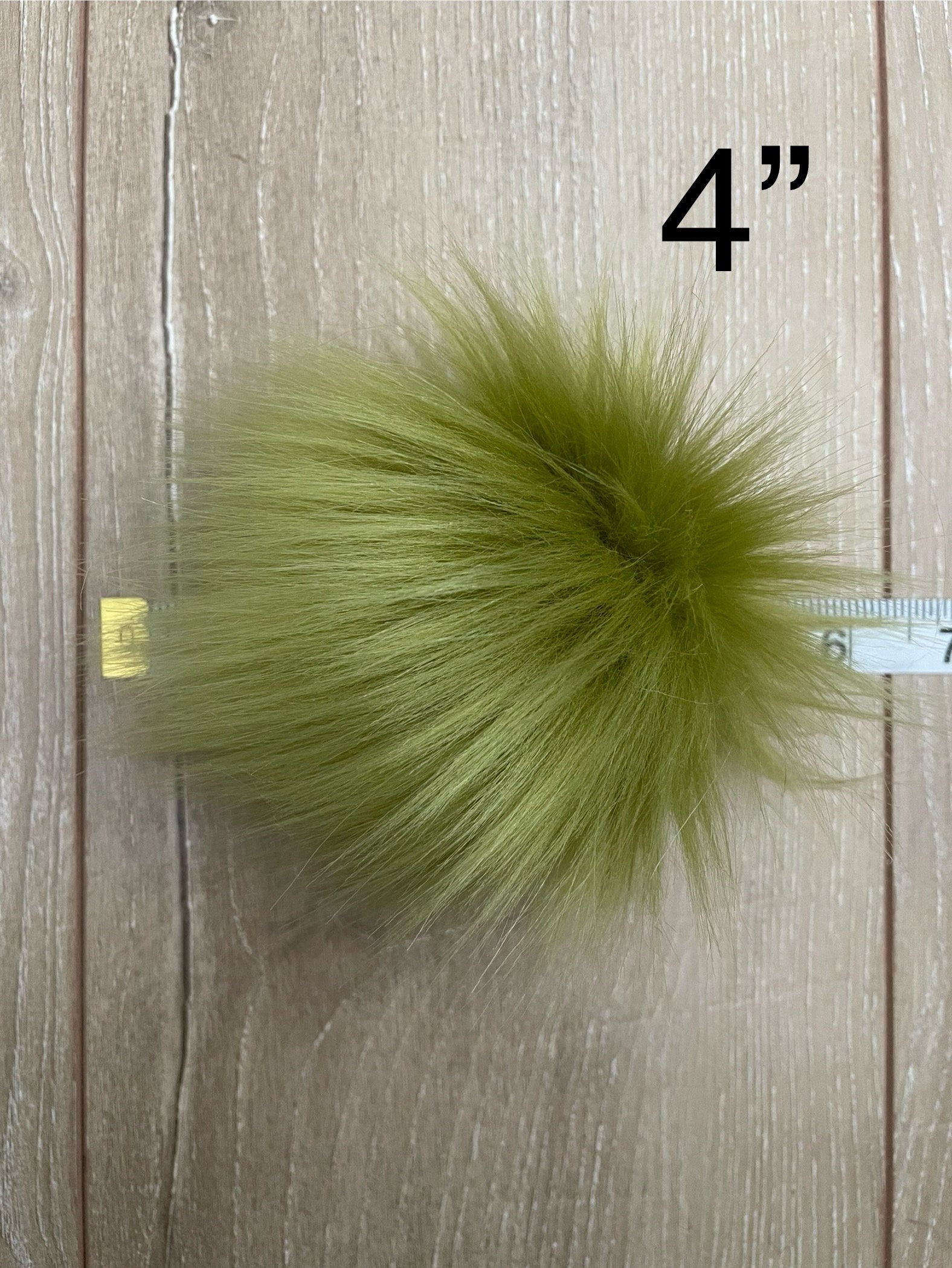 Olive faux fur Pom Pom