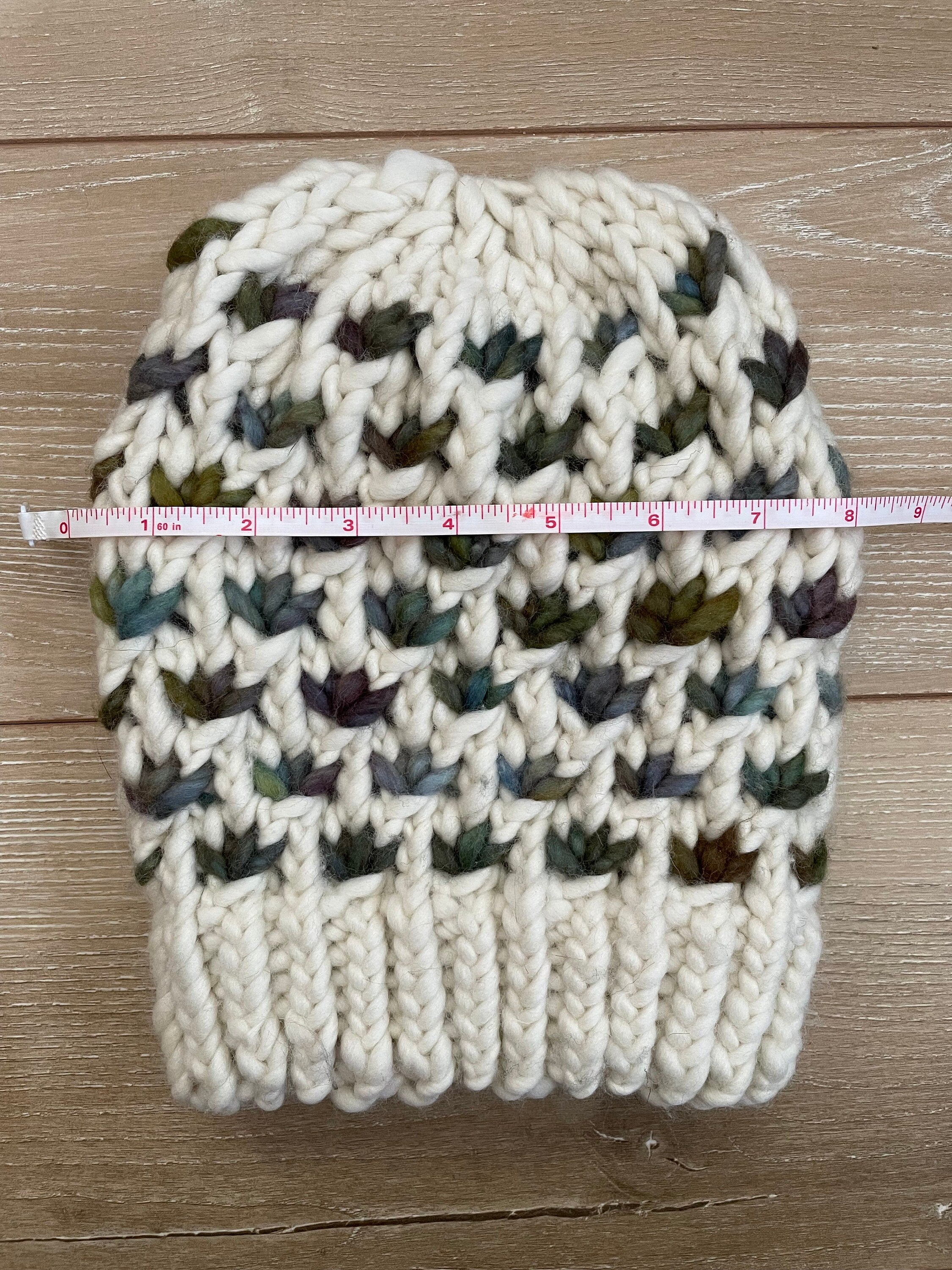 Lotus flower knit beanie size small