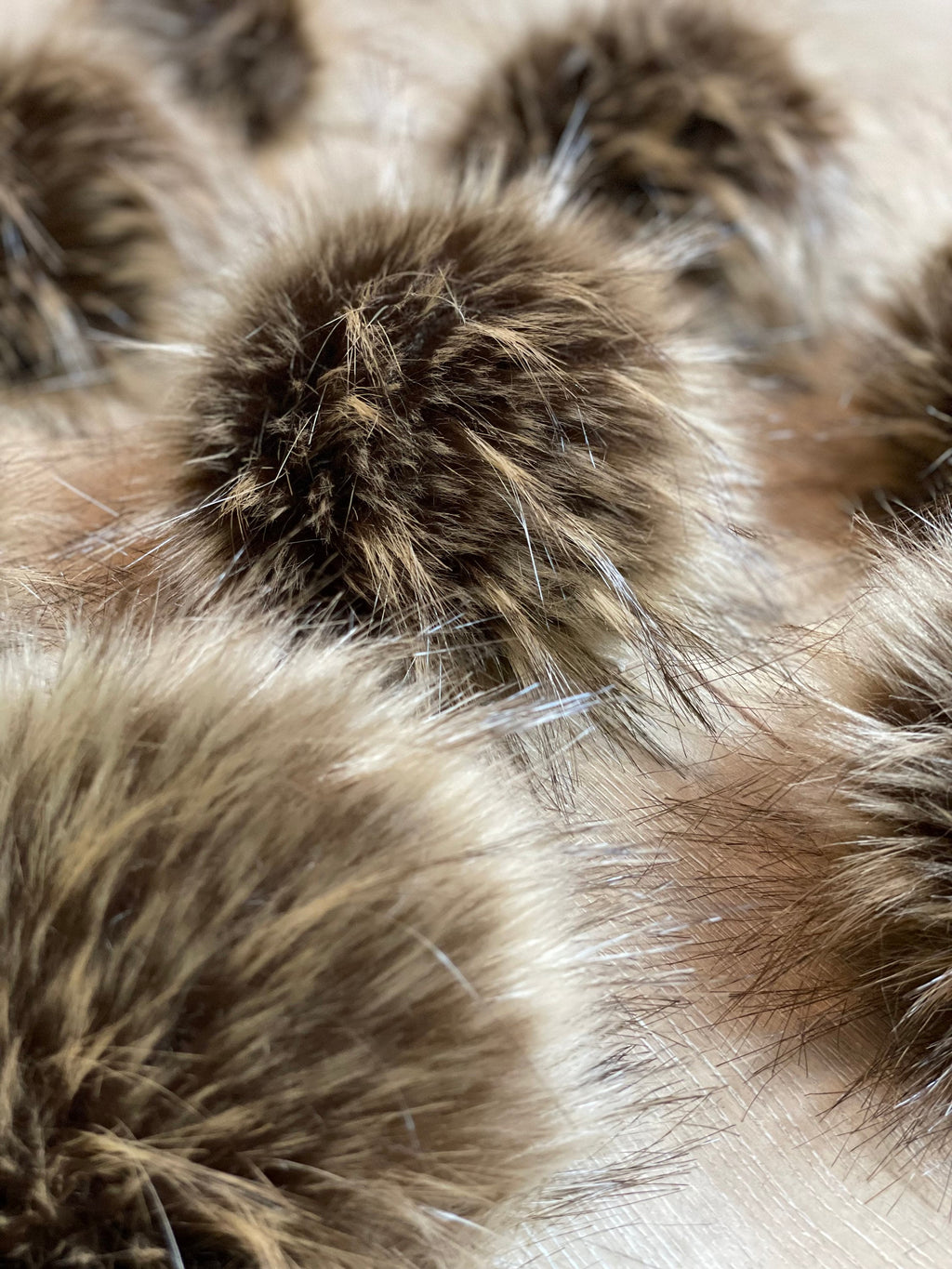 Tabby cat faux fur Pom