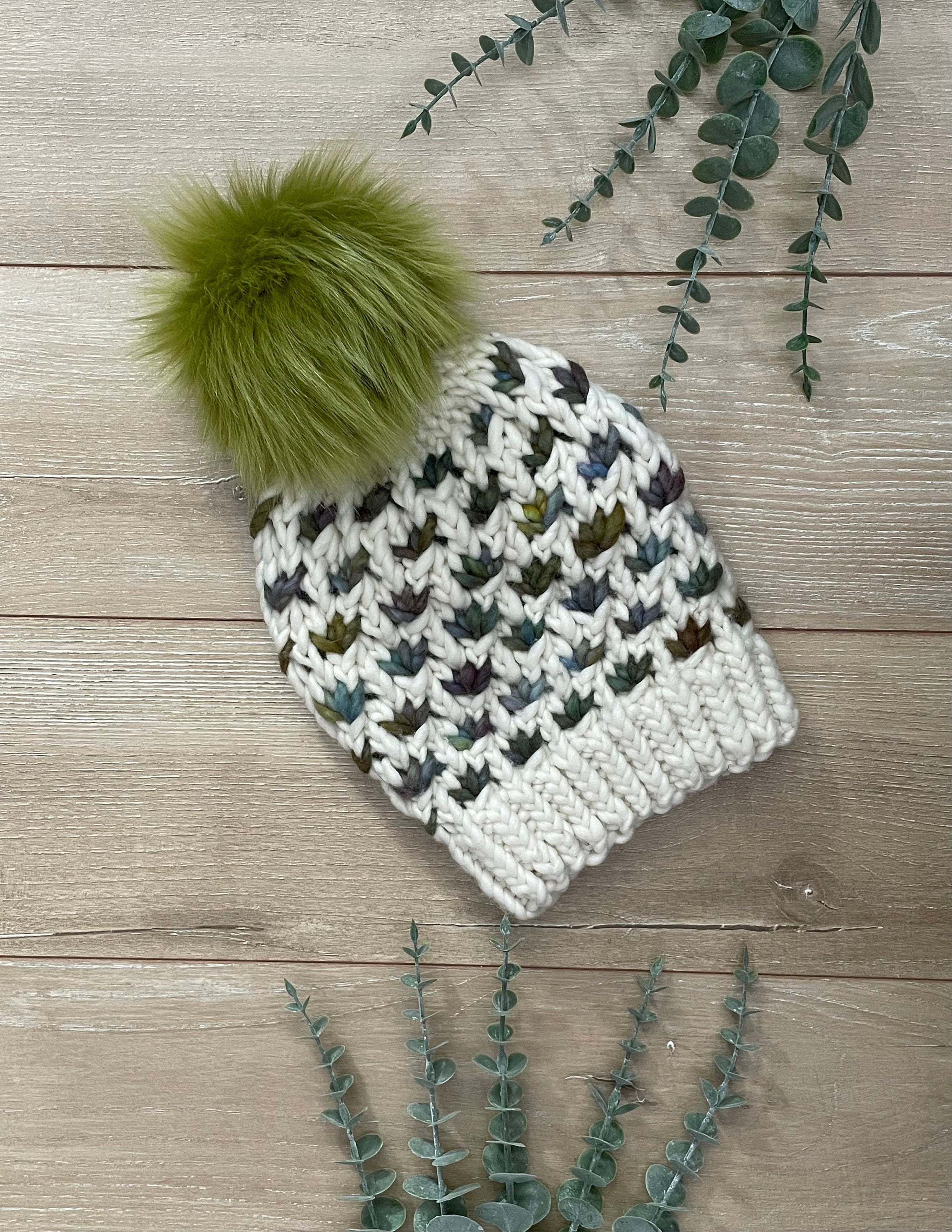 Lotus flower knit beanie size small